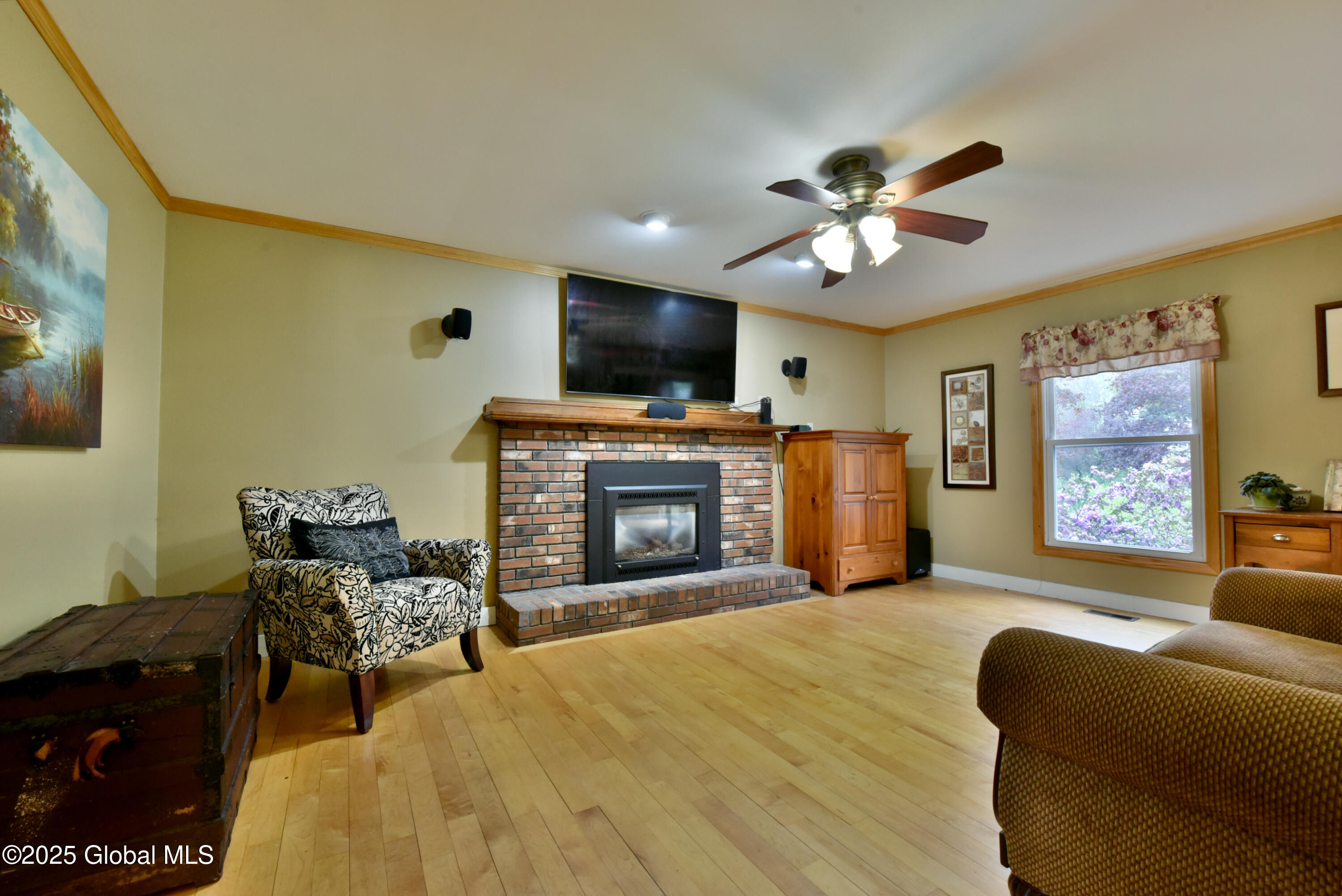21 Cedarcrest Drive, Saratoga Springs, New York image 16