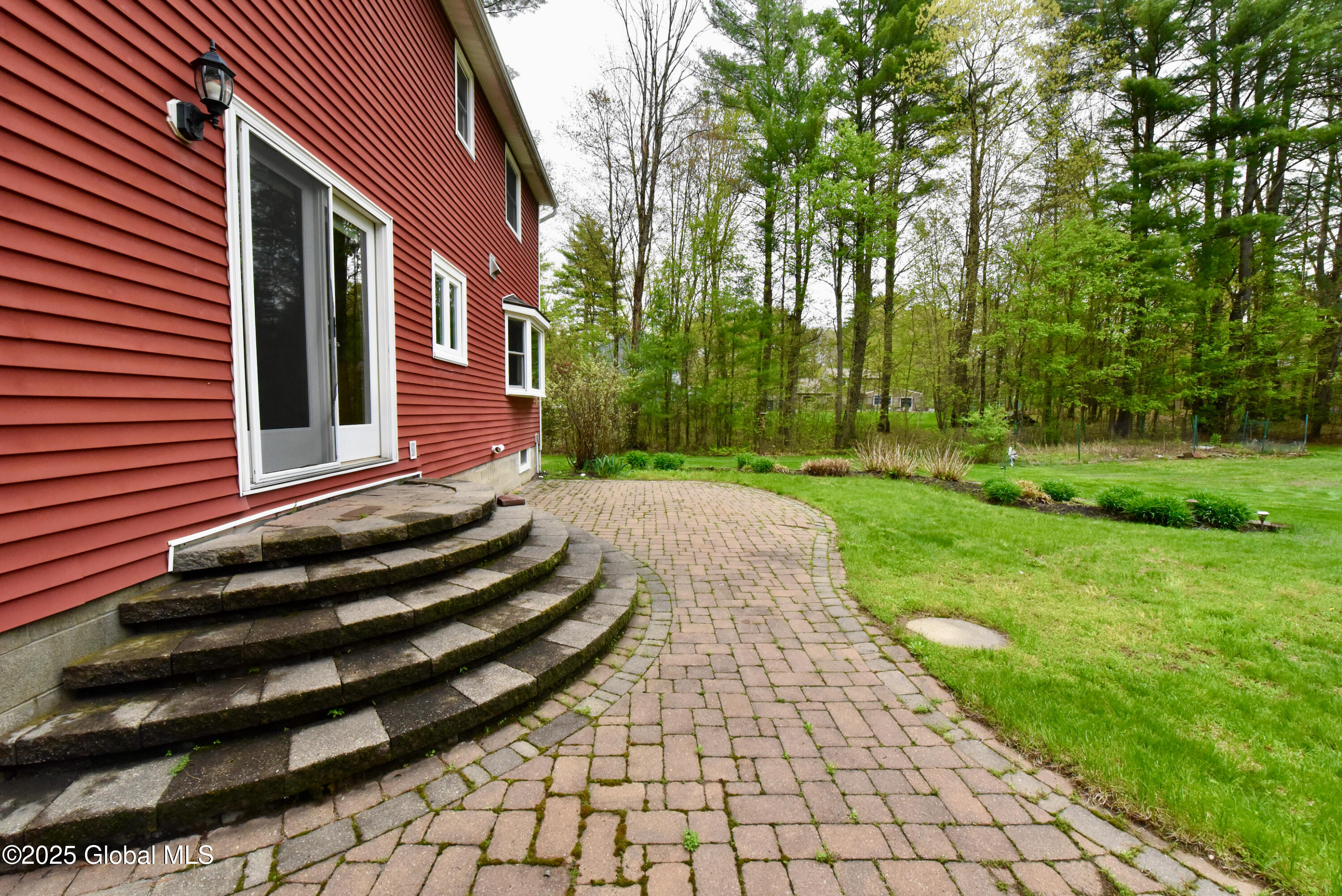 21 Cedarcrest Drive, Saratoga Springs, New York image 39