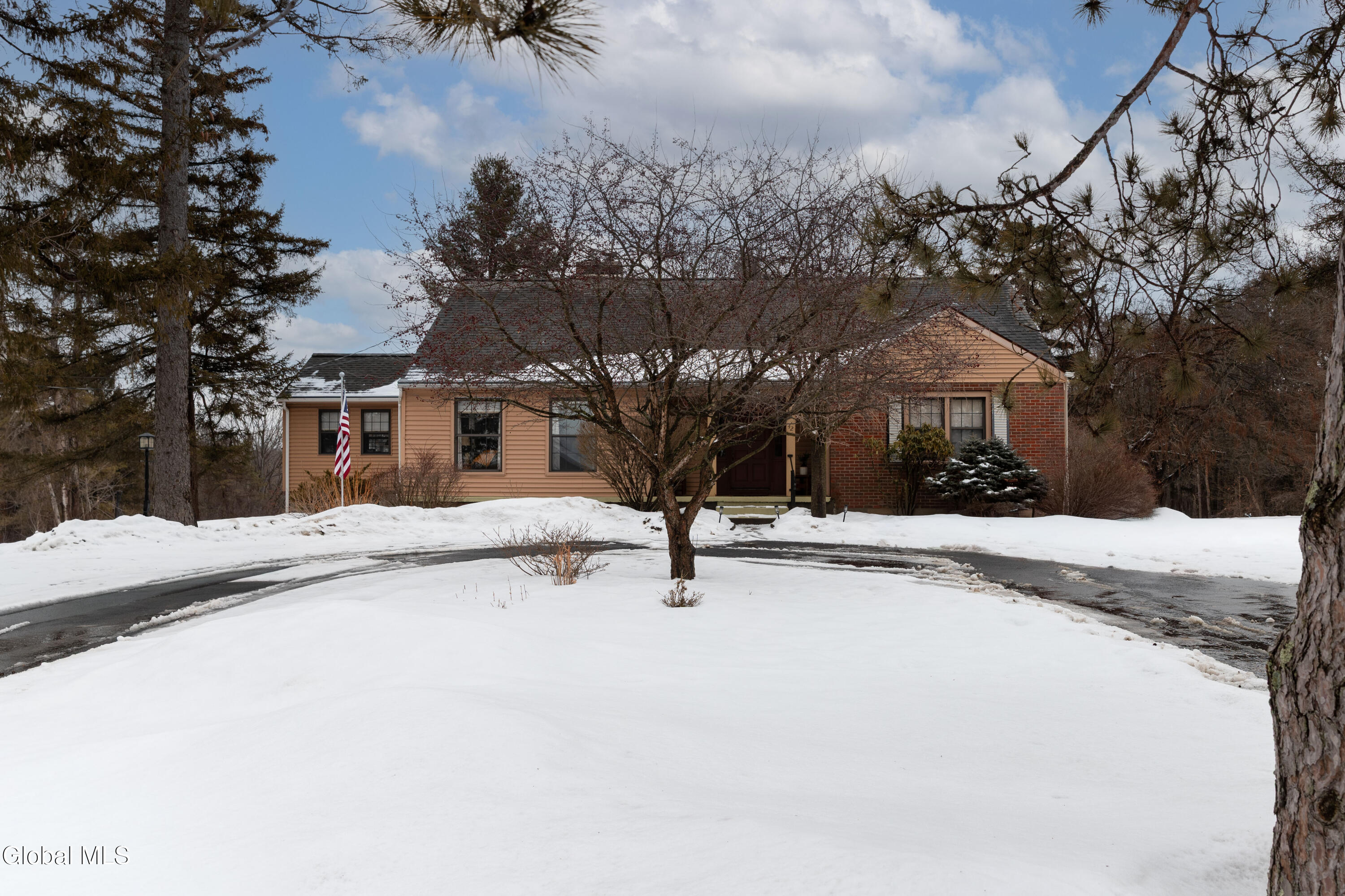 42 Thompson Hill Road