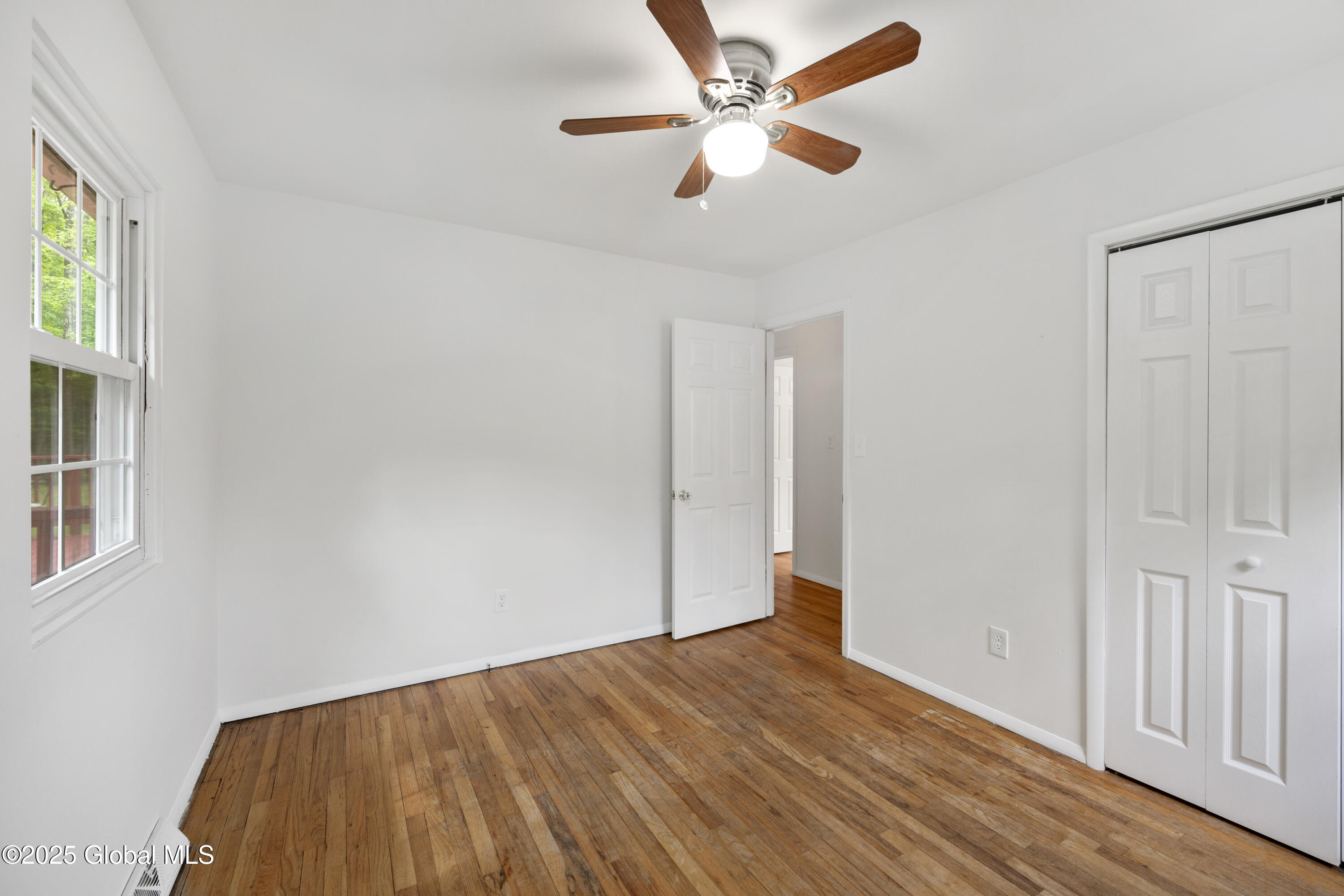 25 Lamplighter Lane Lane, Saratoga Springs, New York image 32