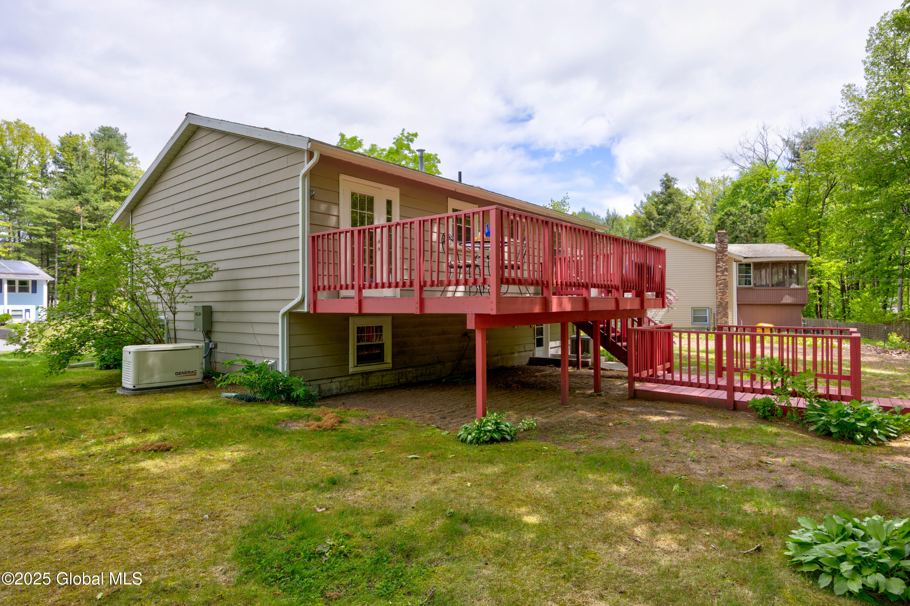 25 Lamplighter Lane Lane, Saratoga Springs, New York image 13