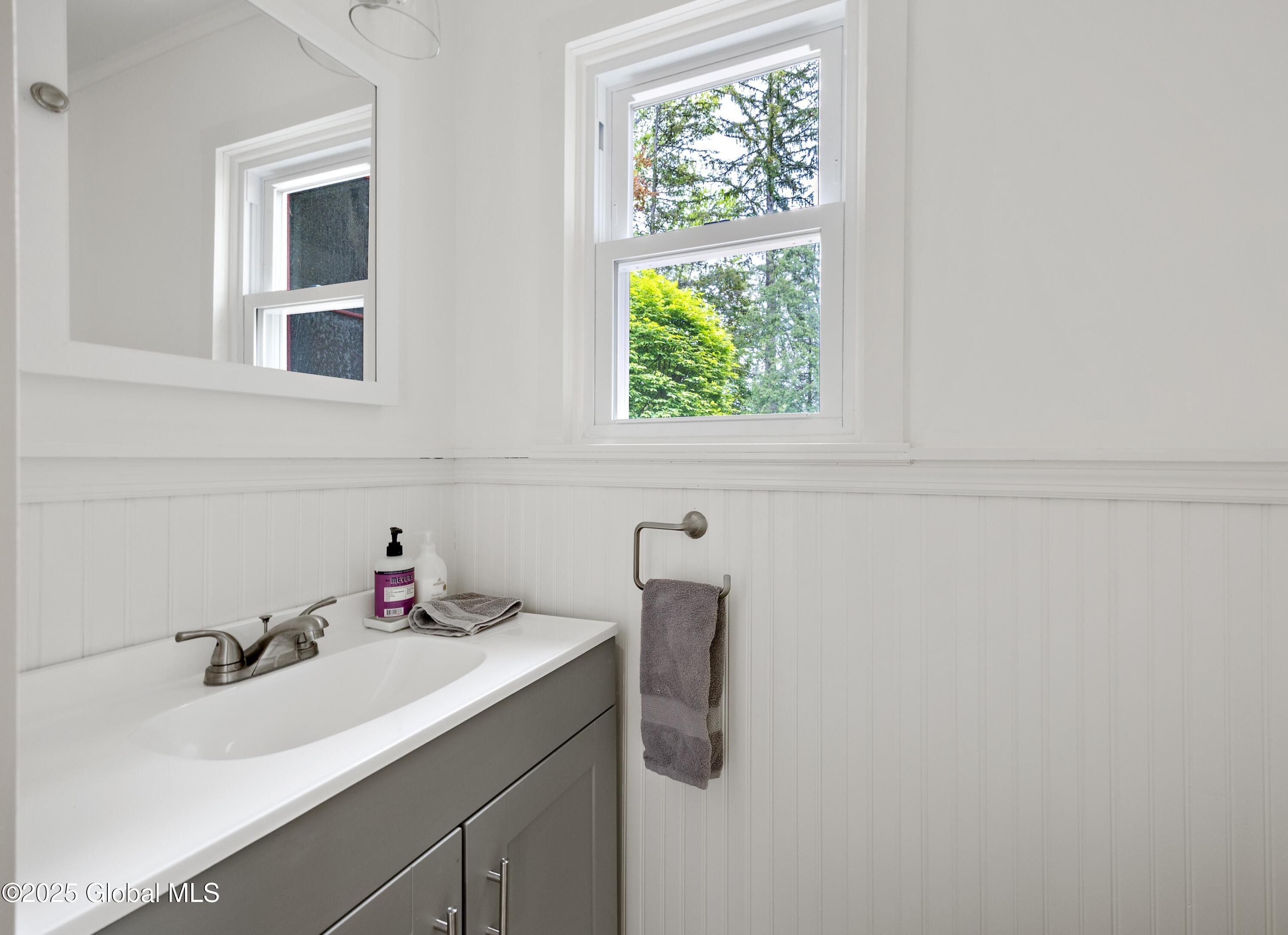 2342 Reno Road, Castleton On Hudson, New York image 11