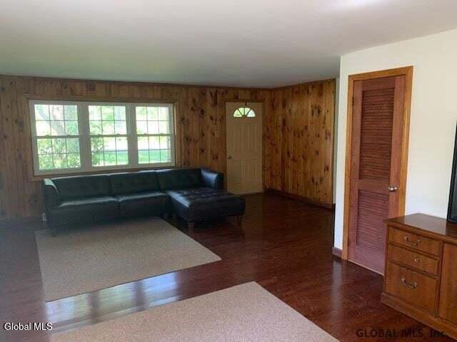 Ballston Spa, New York 12020, United States, 2 Bedrooms Bedrooms, ,2 BathroomsBathrooms,Residential,Active,222451