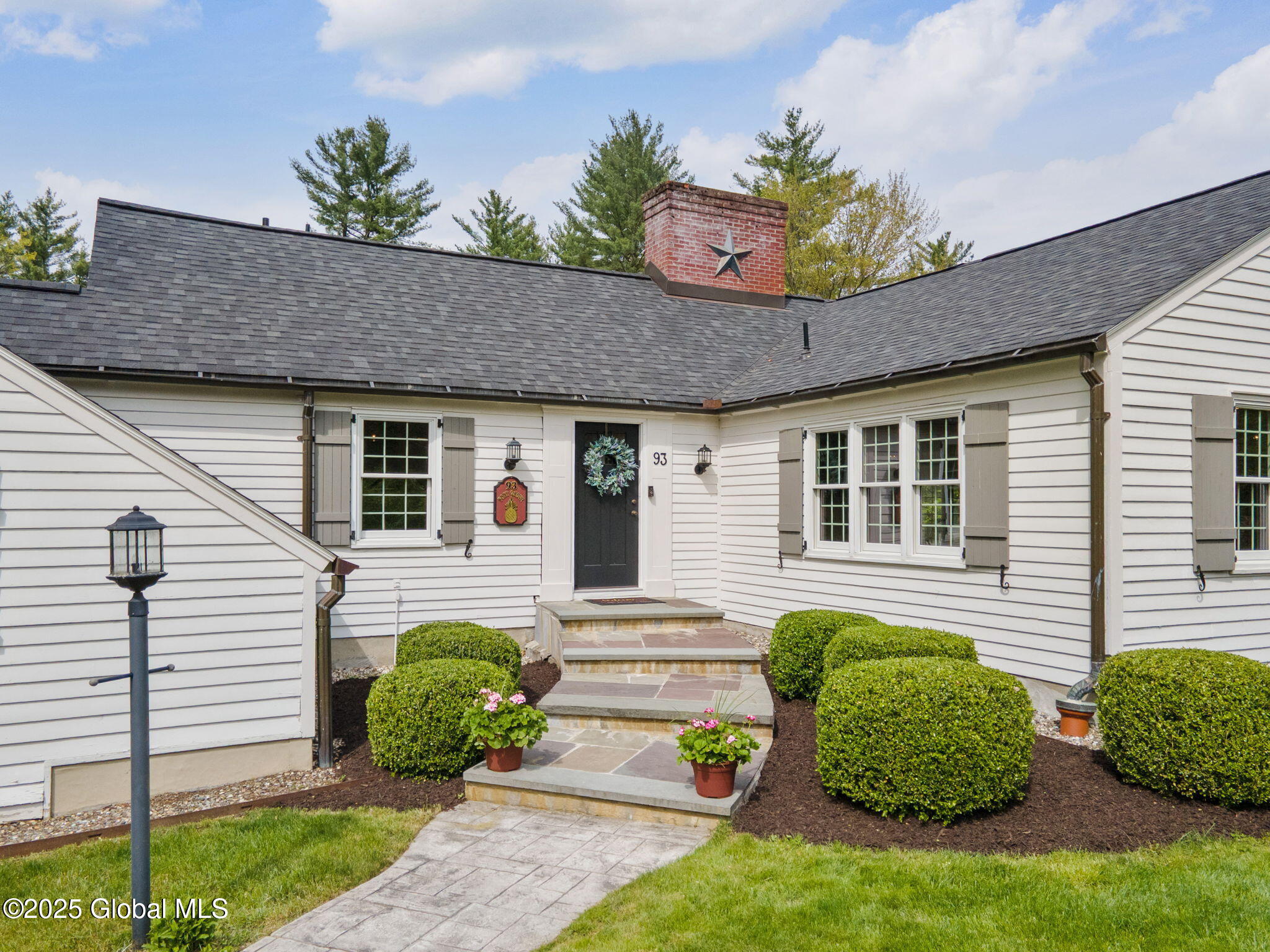 93 Font Grove Road, Slingerlands, New York image 3