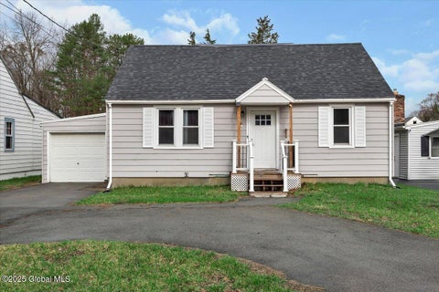 Photo for 869 Kings Road