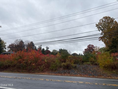 Photo of 271 N Greenbush Road, Troy, NY 12180 (MLS # 202528758) Photo of 271 N Greenbush Road, Troy, NY 12180 (MLS # 202528758)