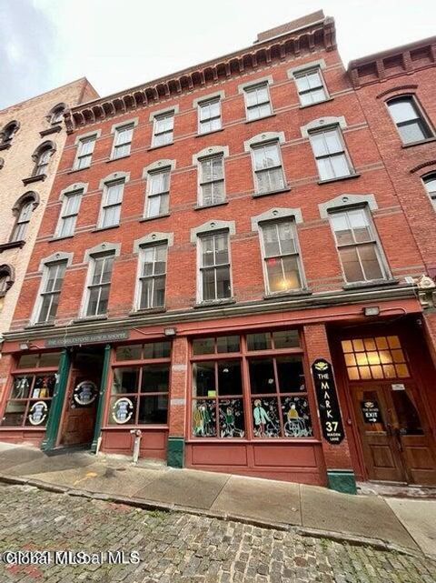 Photo of 37 Maiden Lane #4B, Albany, NY 12207 (MLS # 202530369)