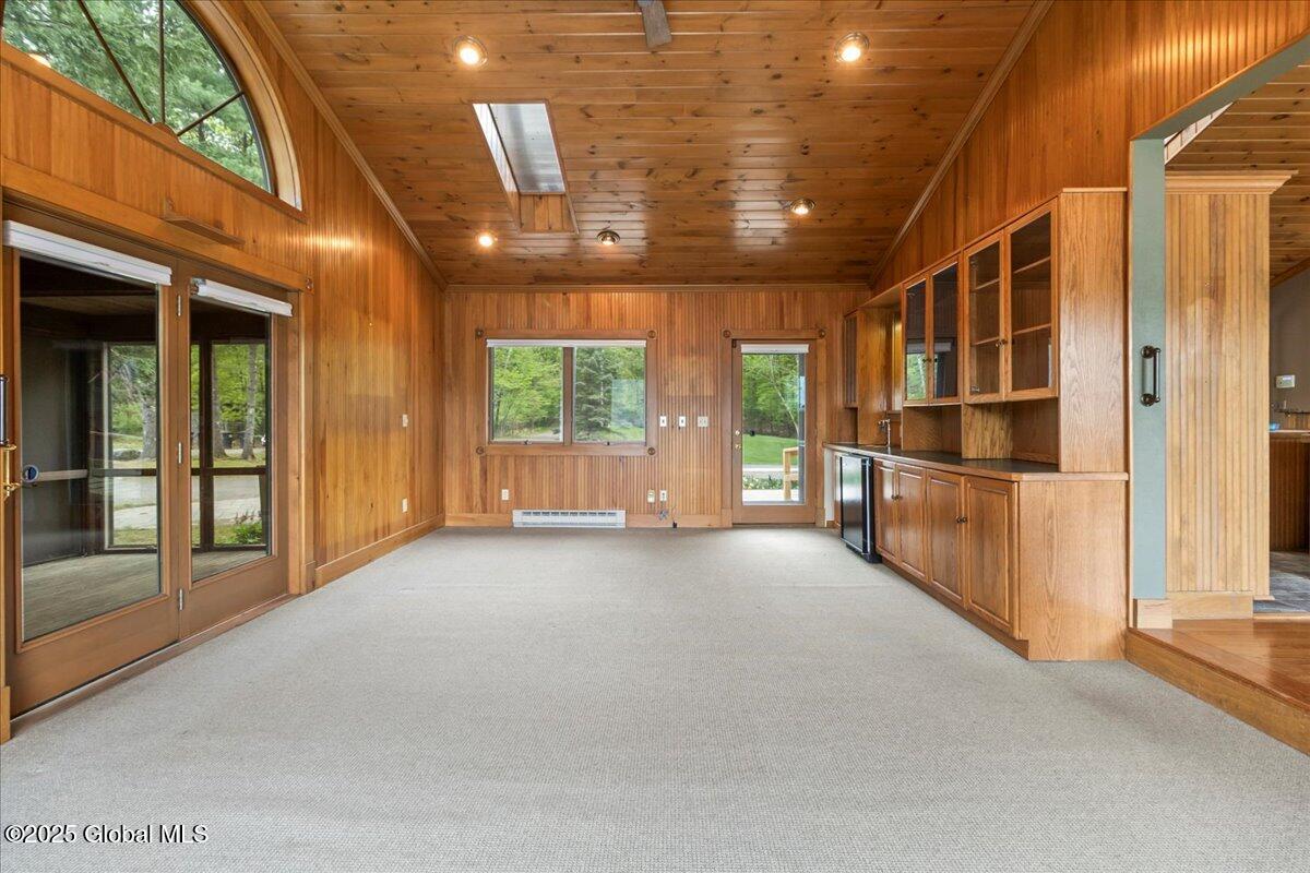 31 Fish Point Road, Bolton Landing, New York image 9