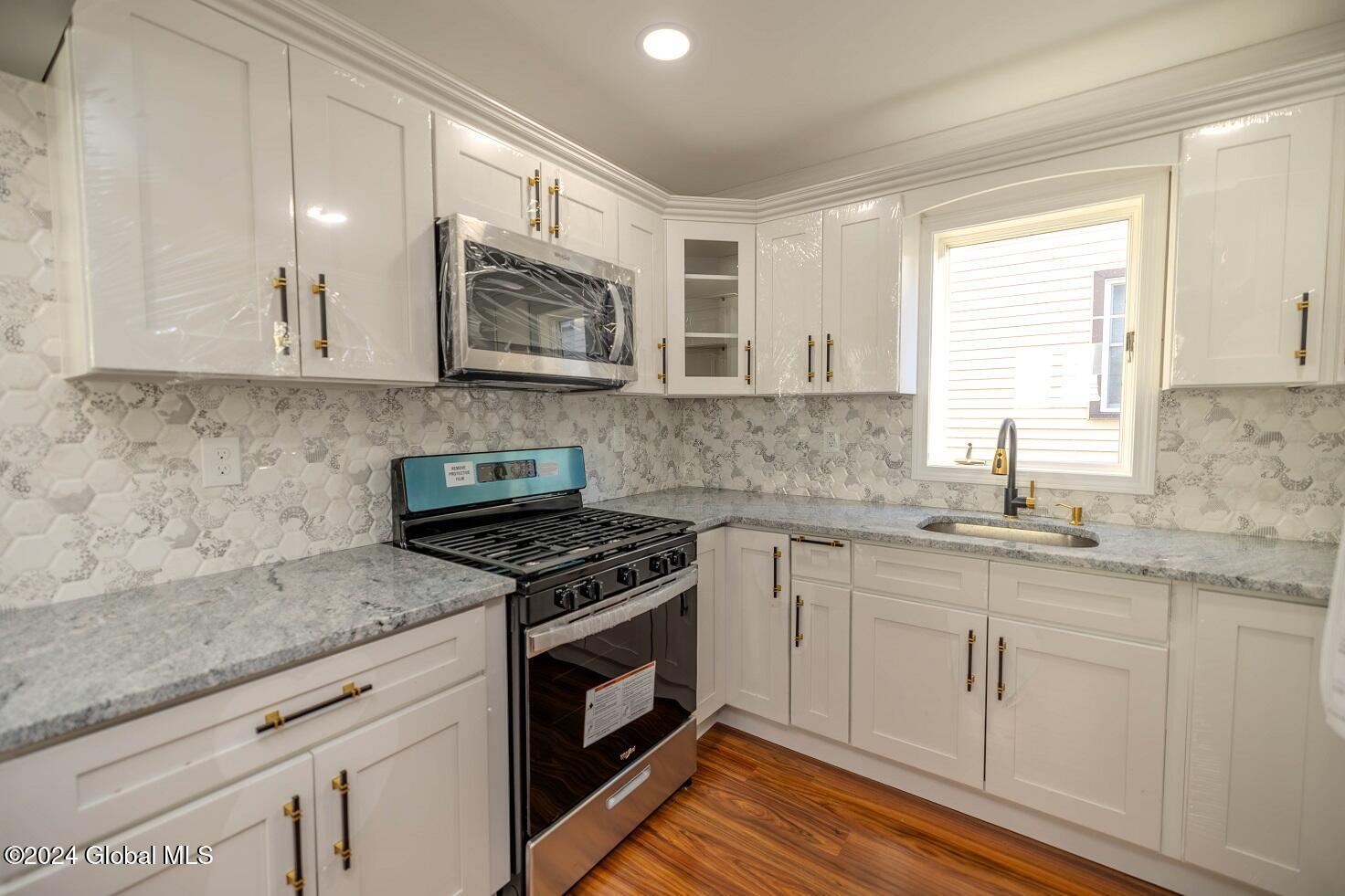 1068 Congress Street, Schenectady, New York image 23
