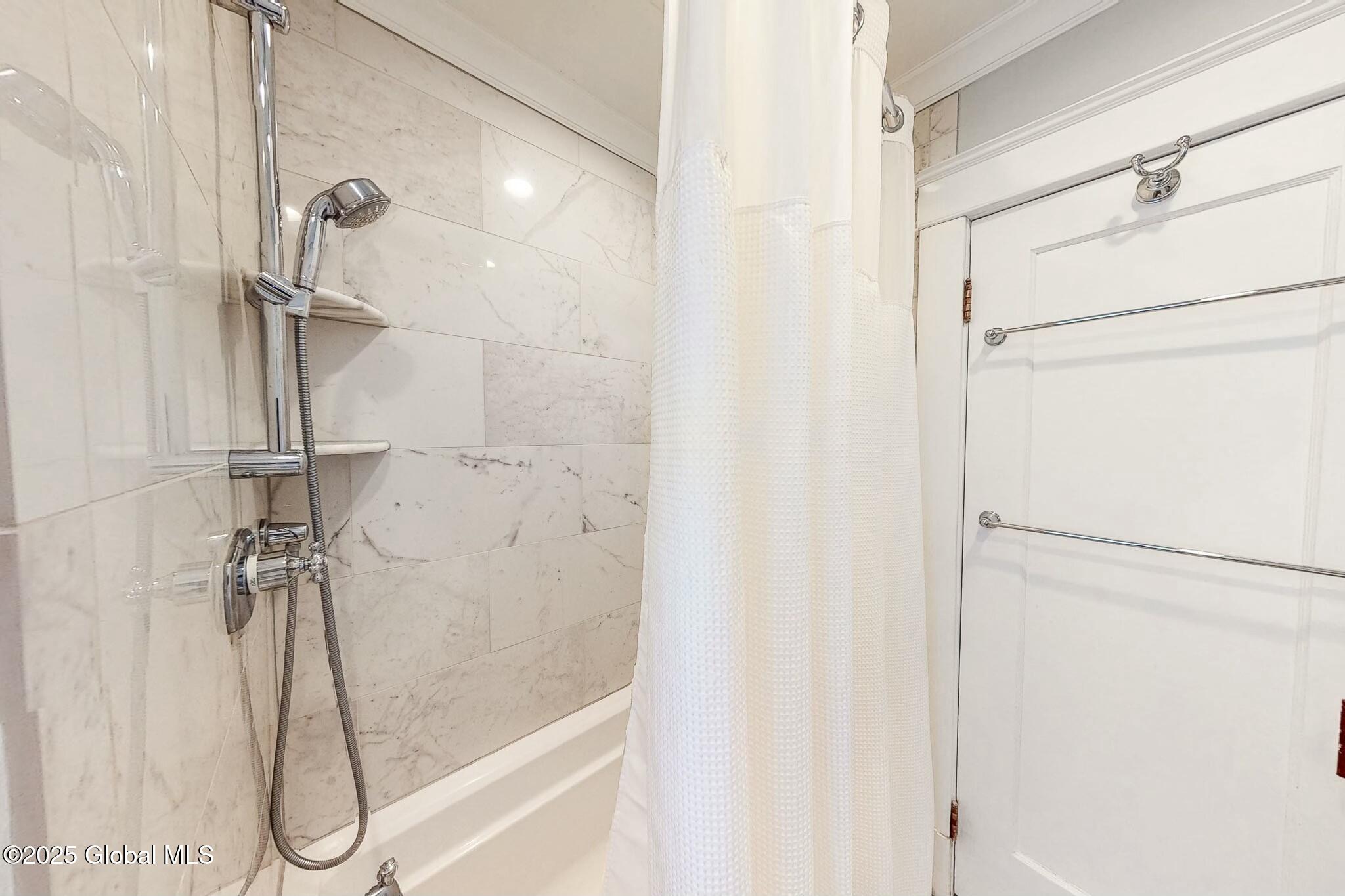 10 Glendale Avenue, Albany, New York image 35
