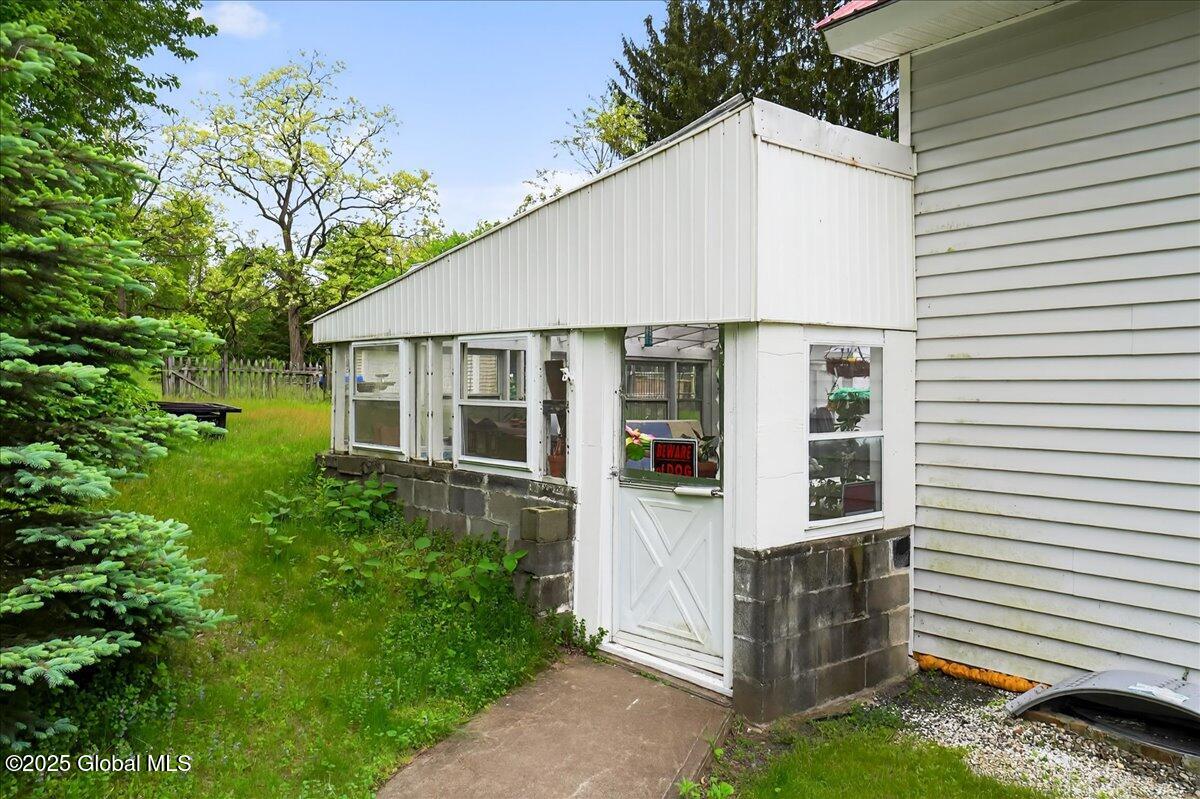 458 Central Avenue, Albany, New York image 29