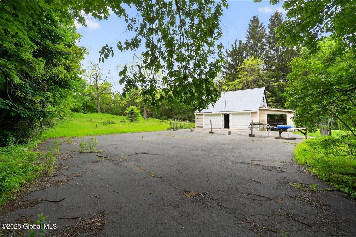 458 Central Avenue, Albany, New York image 35