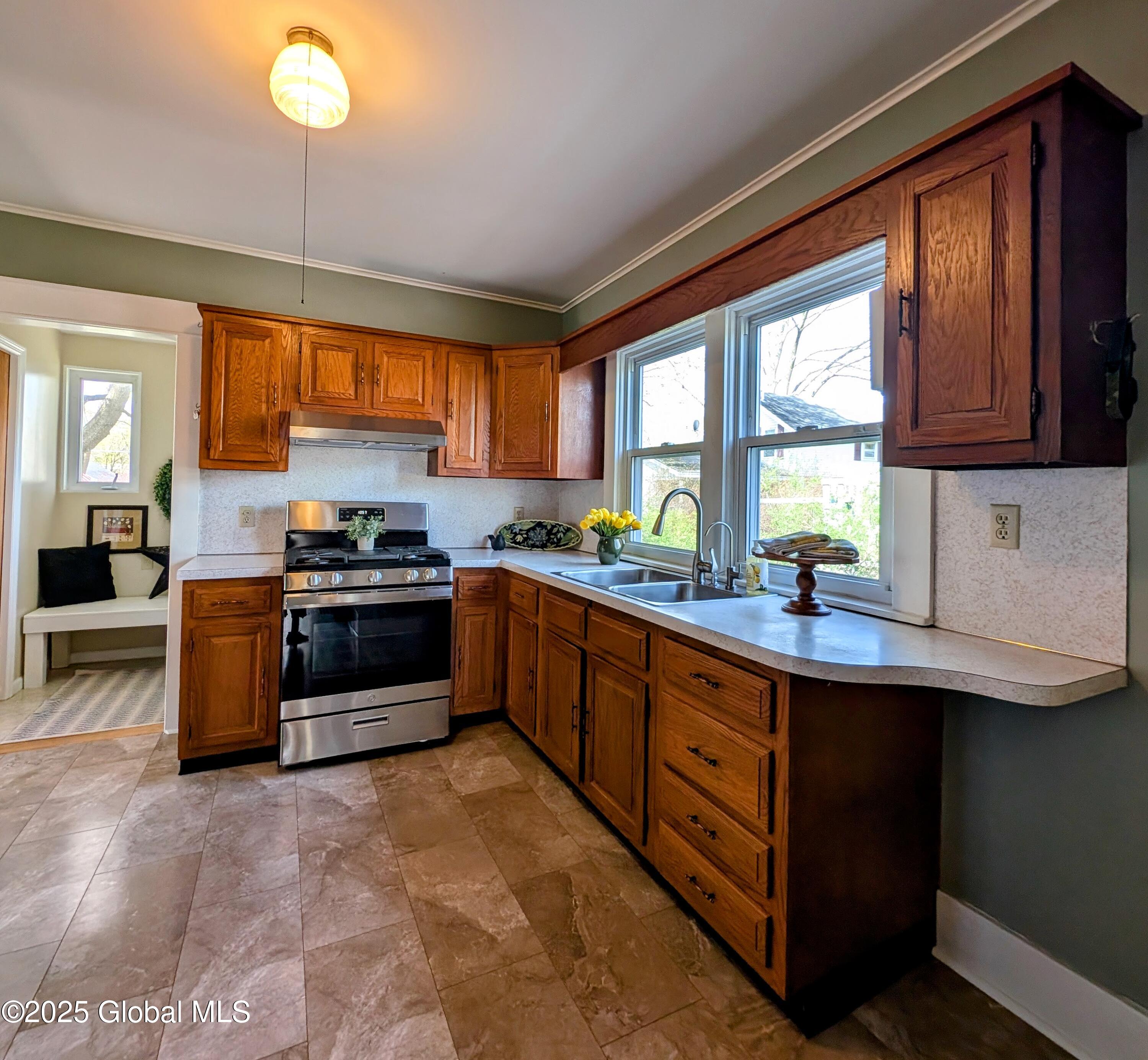 4 Ormond Street, Glens Falls, New York image 5