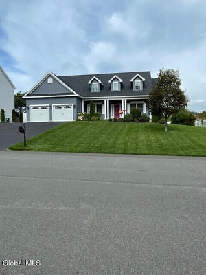 50 TAMARACK LN, SCHENECTADY, NY 12309 - Image d6d84fa8e4963fc66b72fa1e1d9fde35/3271752767