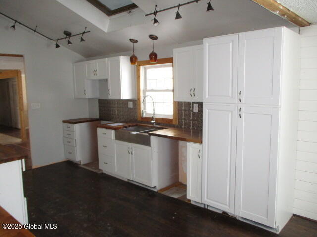 735 Shore Airport Road, Ticonderoga, New York image 9