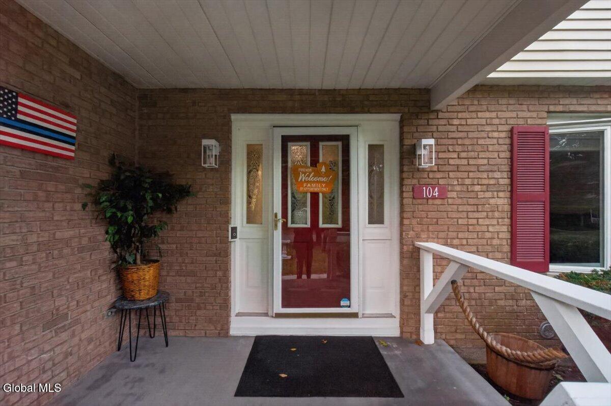 104 Old Coach Road