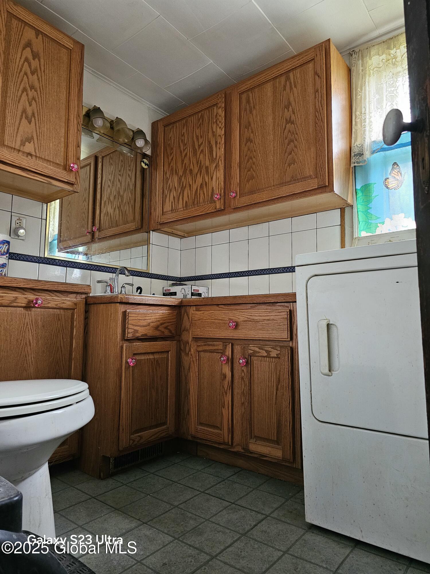 1392 Dunnsville Road, Schenectady, New York image 6