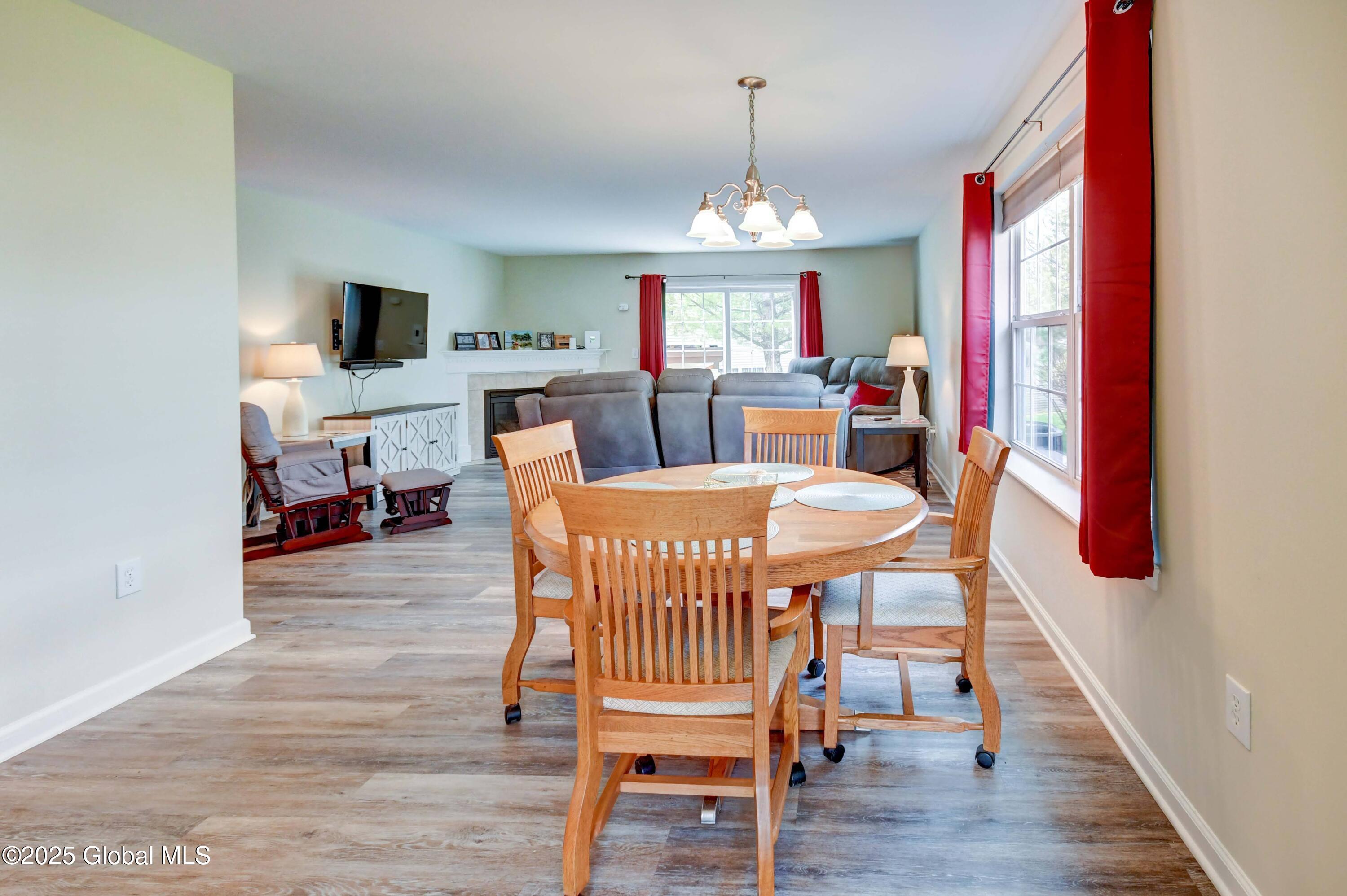 307 Willow Court, Amsterdam, New York image 8