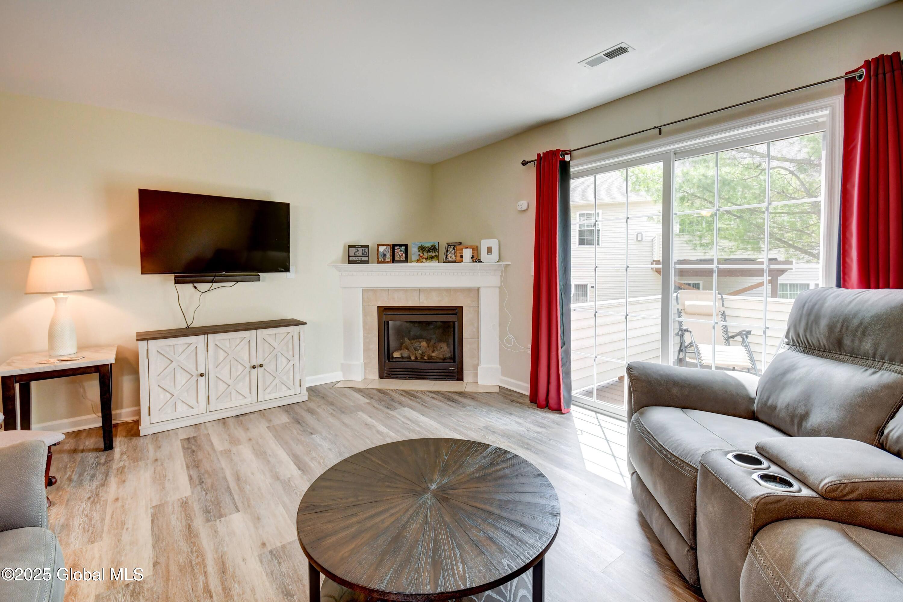 307 Willow Court, Amsterdam, New York image 10