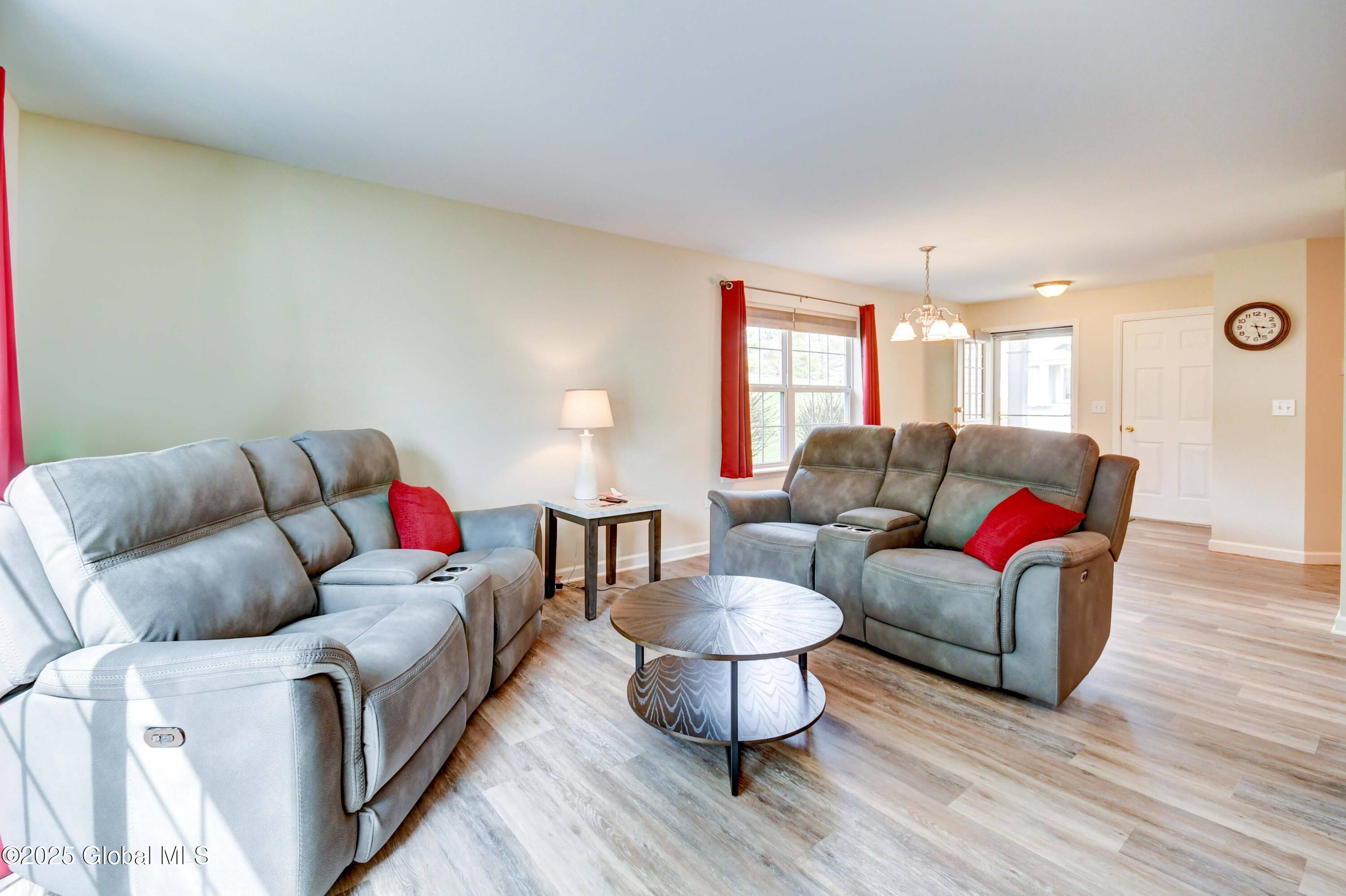 307 Willow Court, Amsterdam, New York image 12