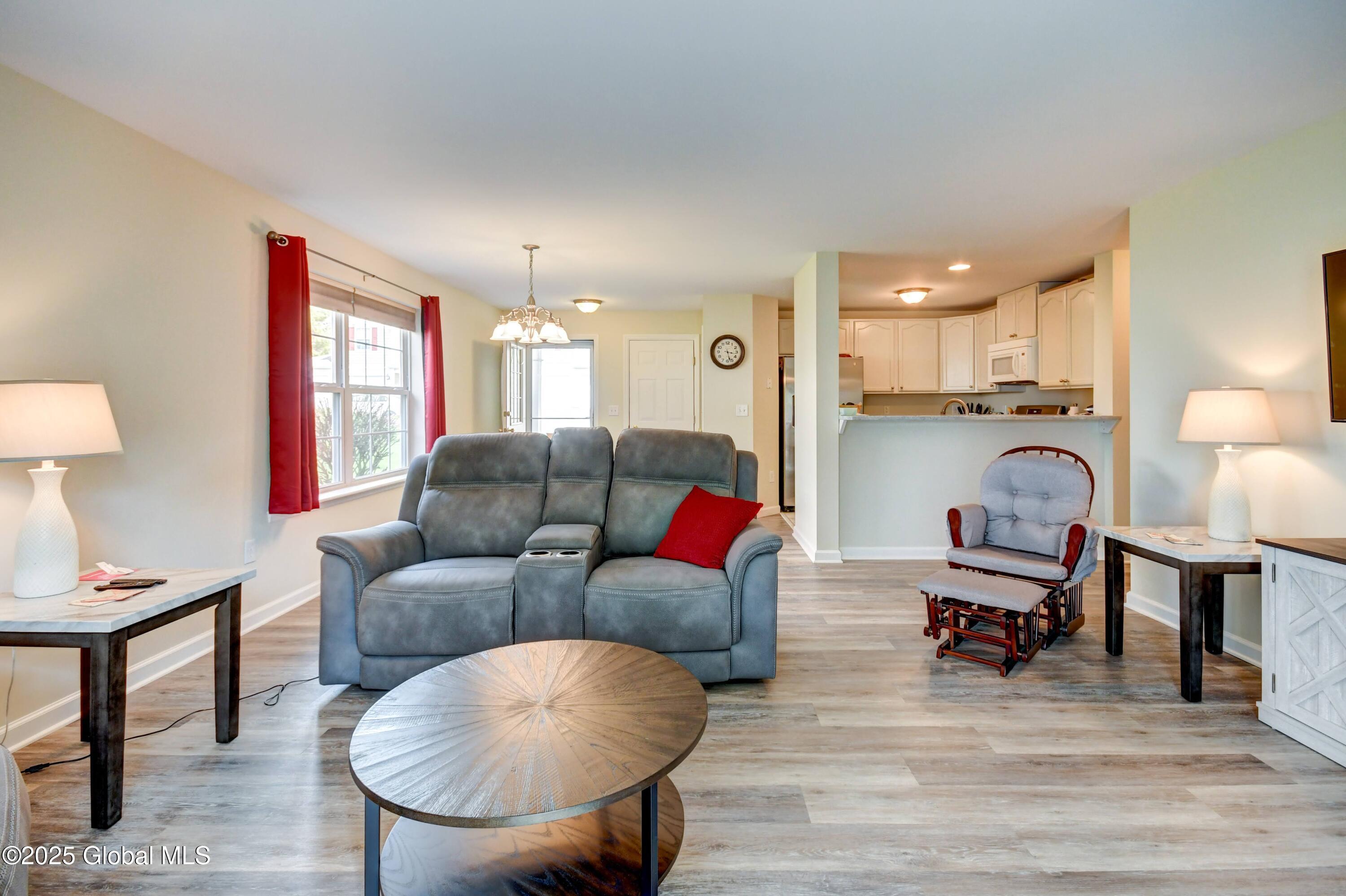 307 Willow Court, Amsterdam, New York image 13