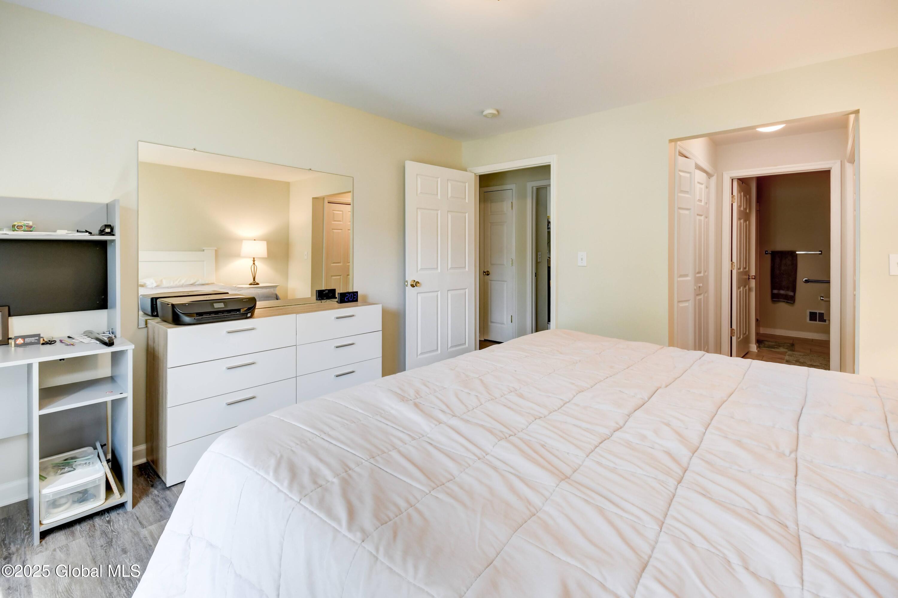 307 Willow Court, Amsterdam, New York image 22