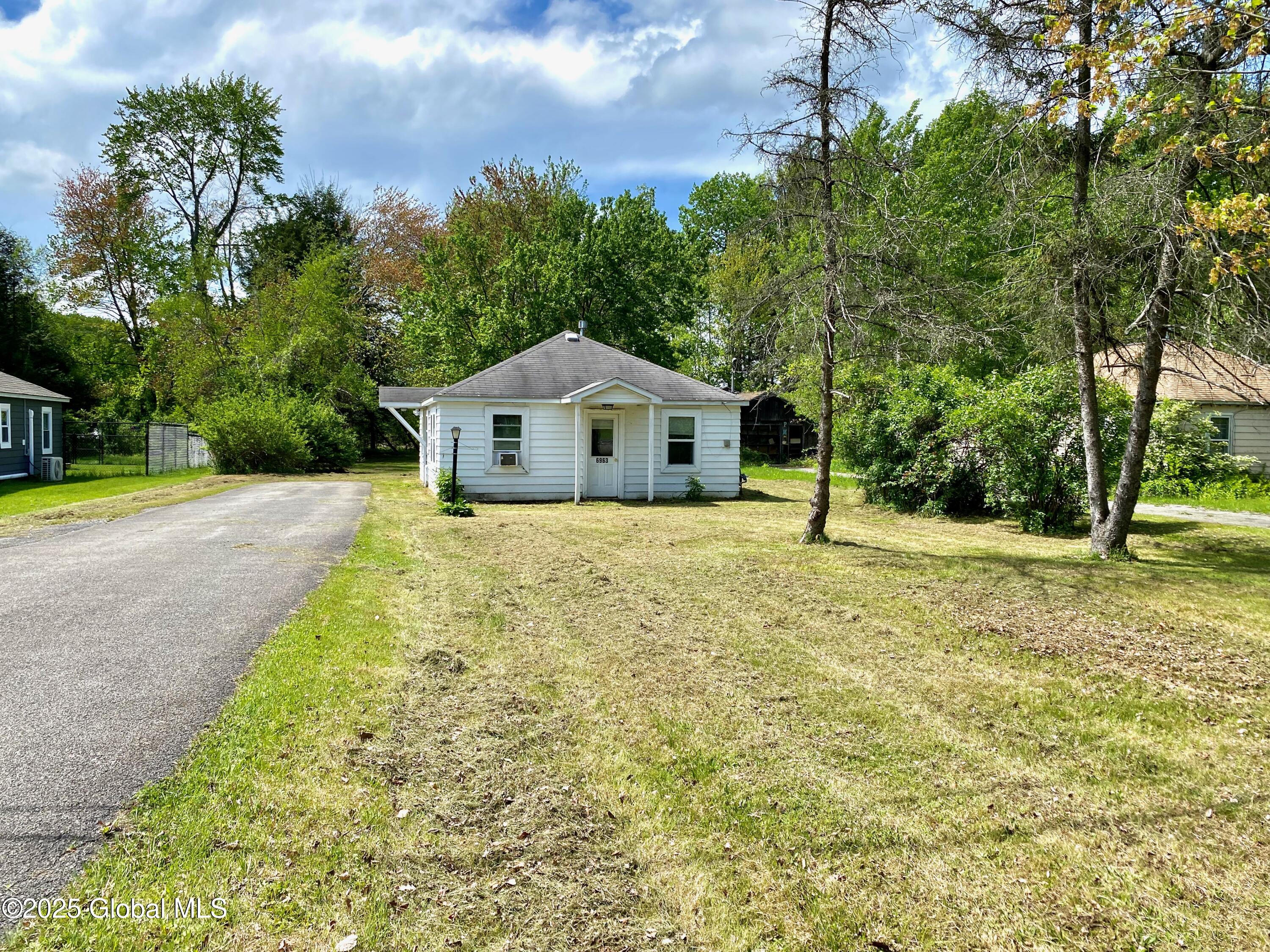 6963 Fuller Station Road, Schenectady, New York image 24