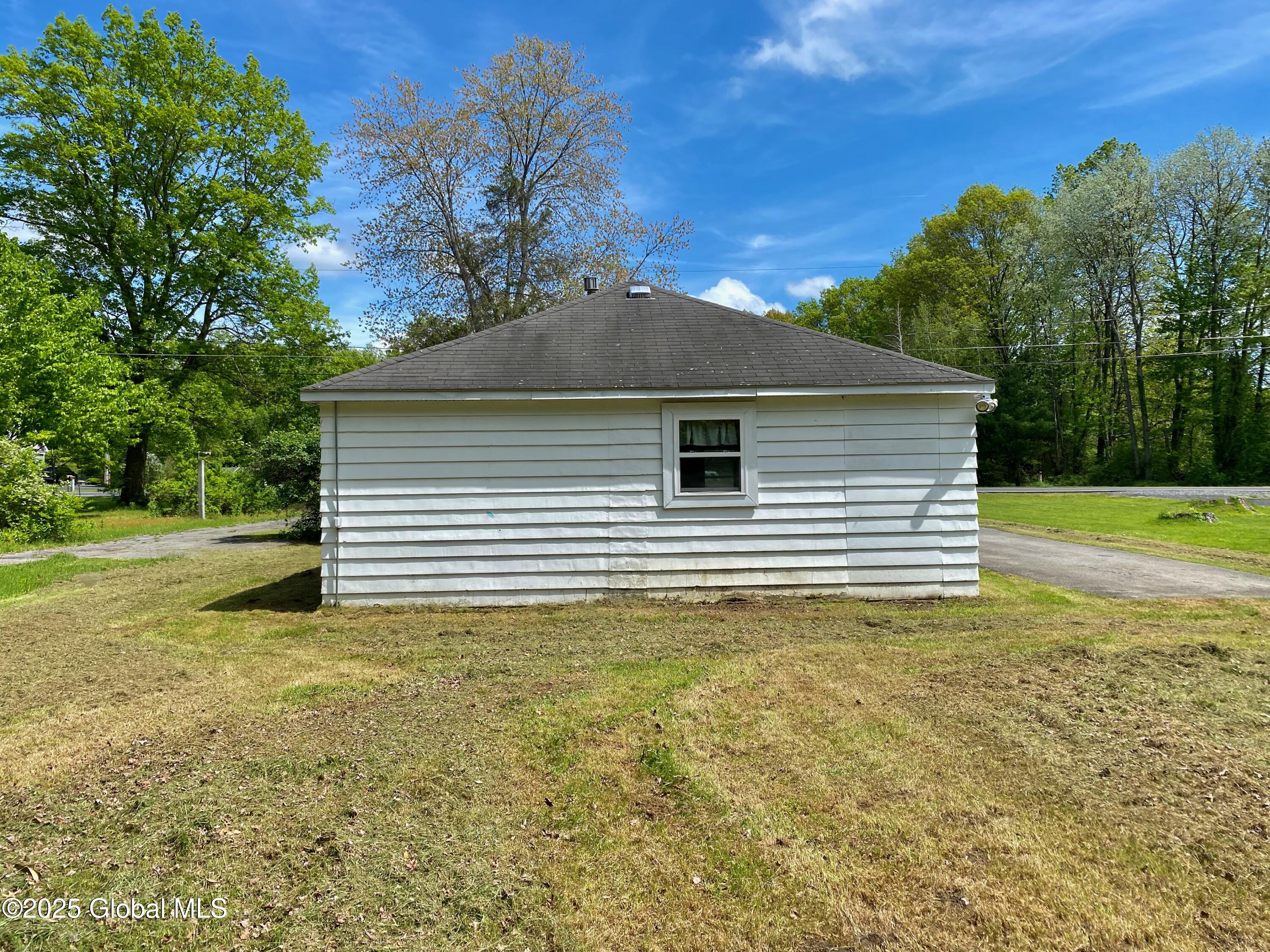 6963 Fuller Station Road, Schenectady, New York image 21
