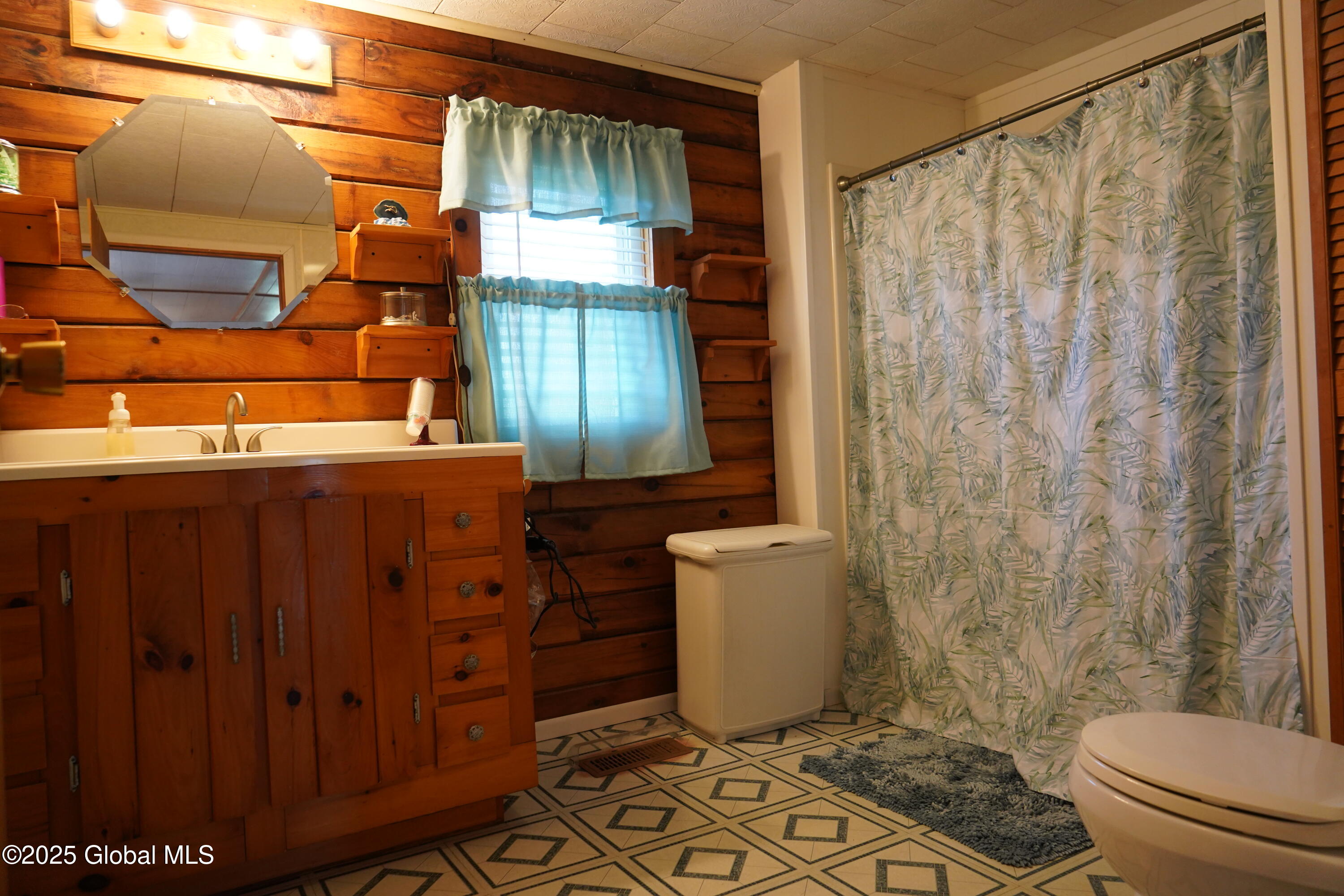 40 W Starbuck Lane, Fort Ann, New York image 33