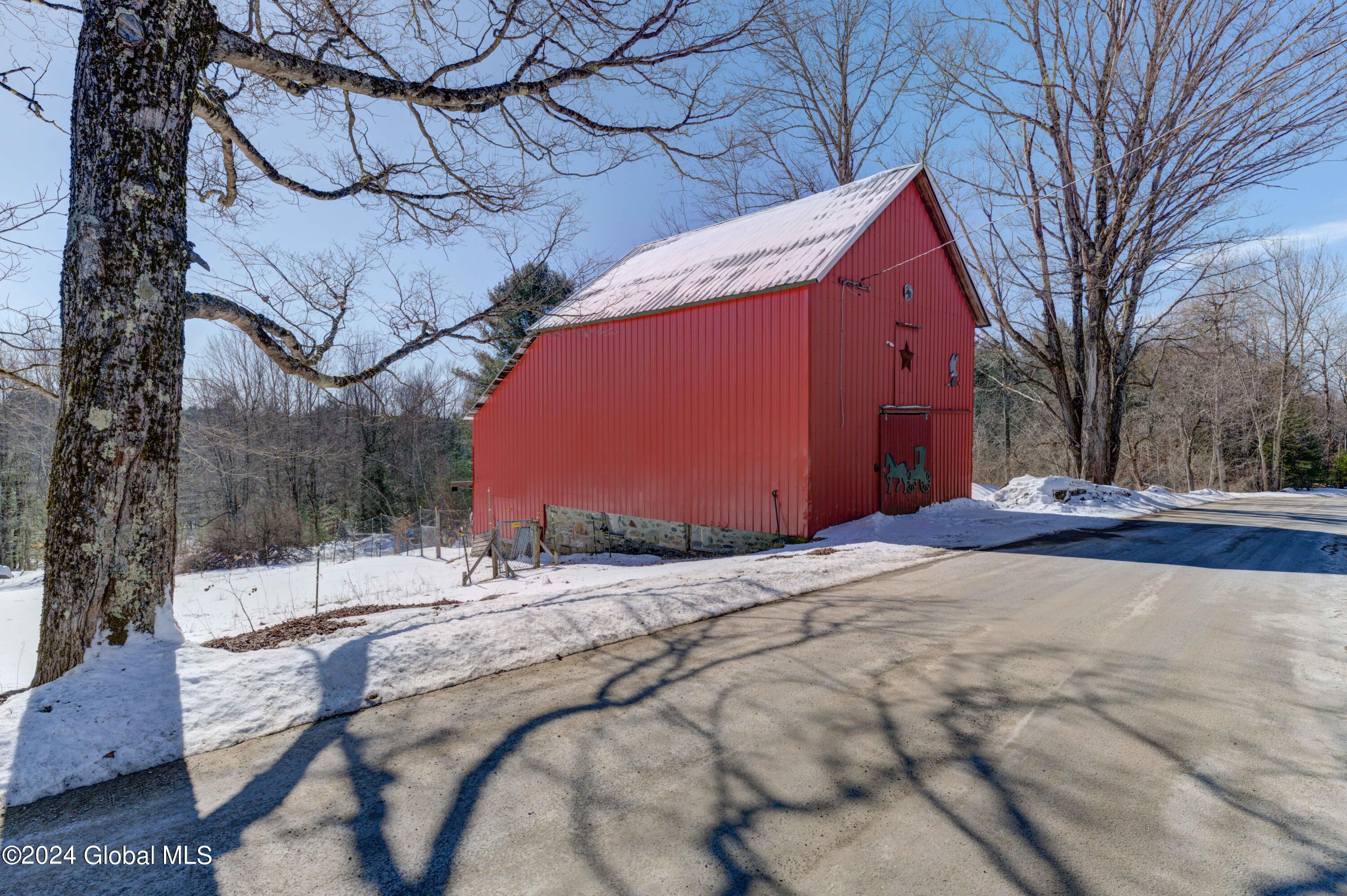 388 Willie Road, Gloversville, New York image 3