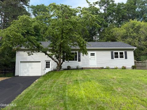 Homes For Sale - 1326 Kings Road<br/> Albany County, Schenectady, NY 12303