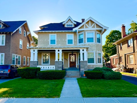 Homes For Sale - 831 Wright Avenue<br/> Schenectady, NY 12309