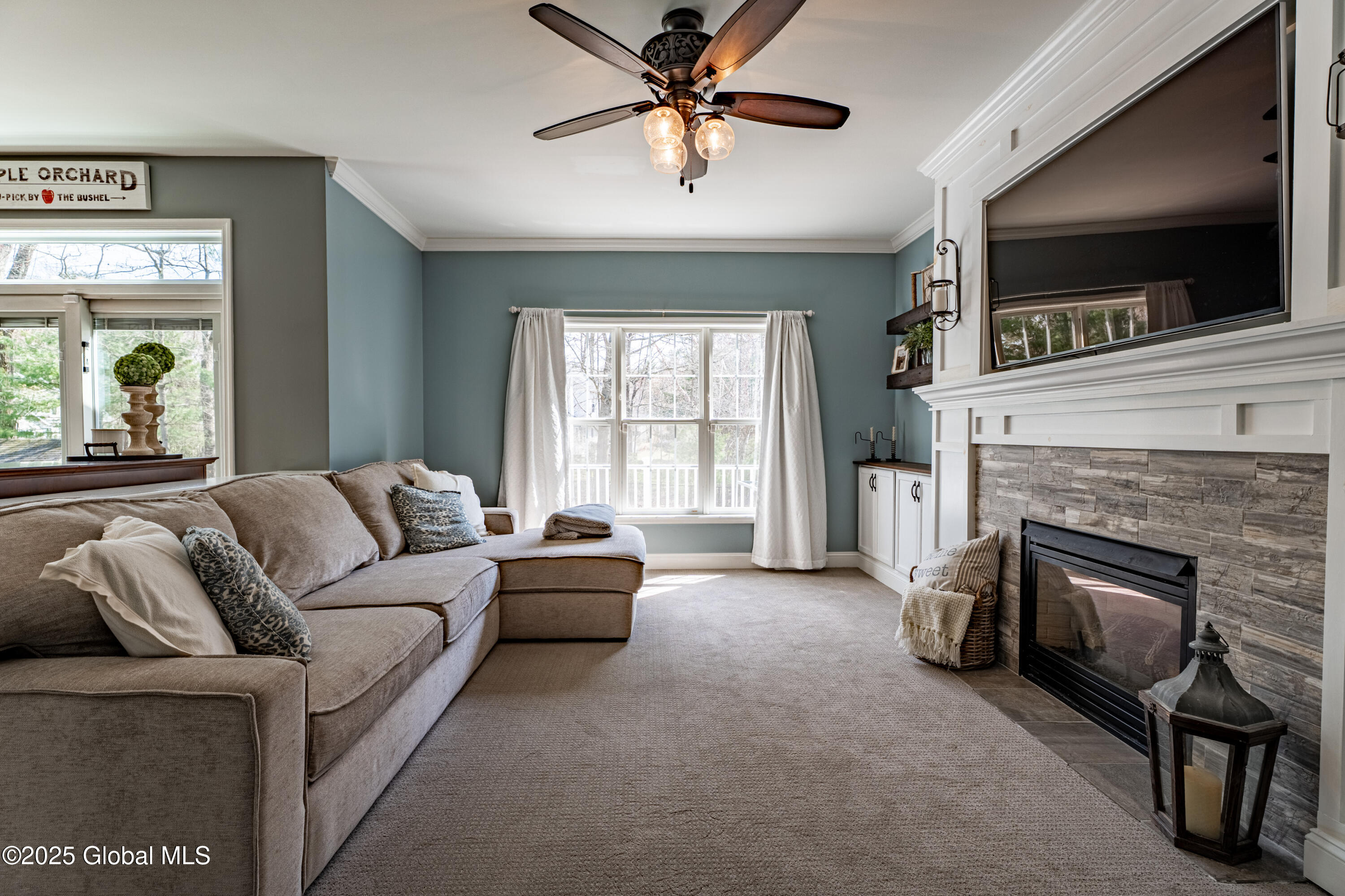 6 Toms Way, Clifton Park, New York image 8