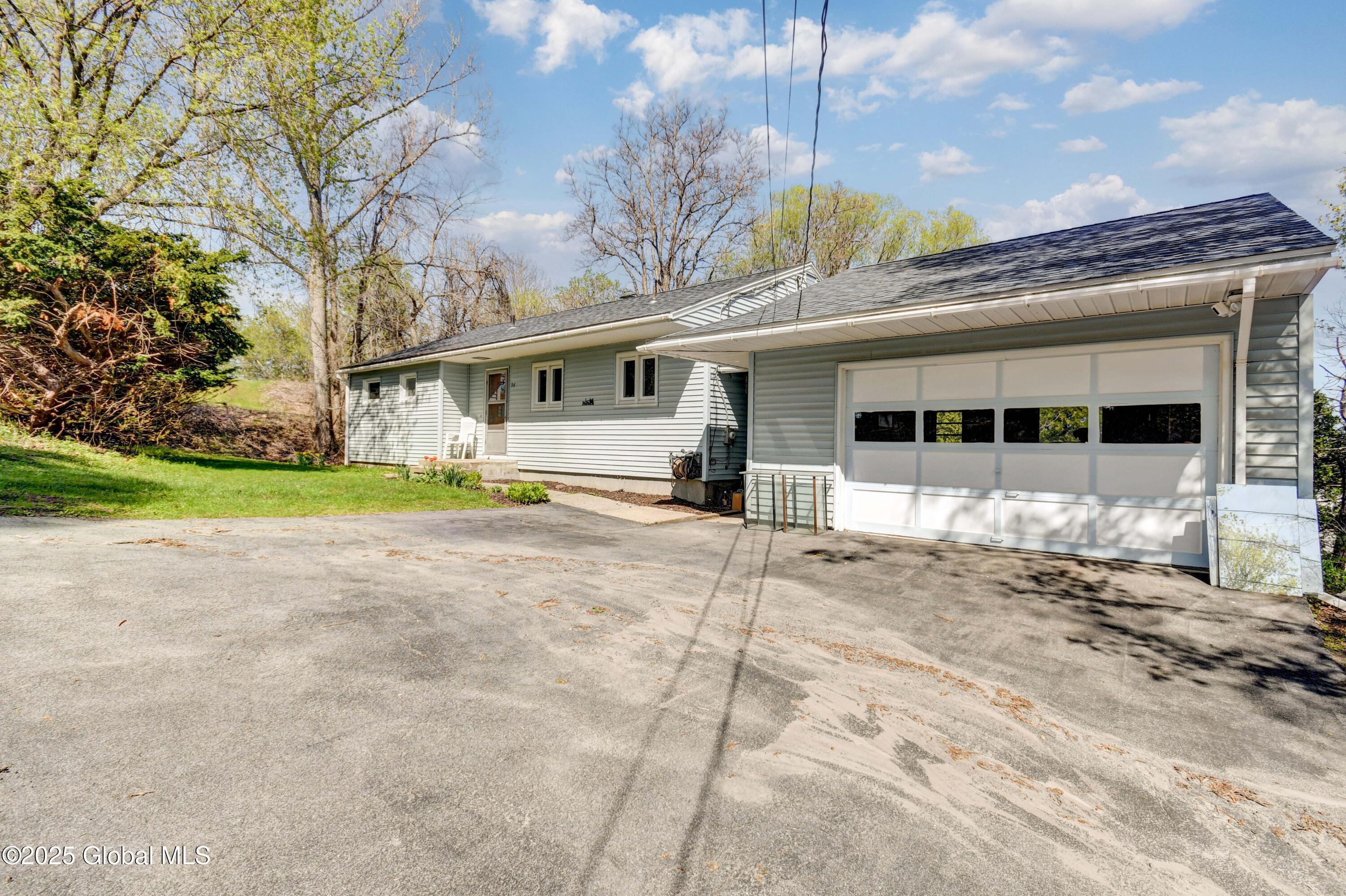 96 Garfield Street, Fort Plain, New York image 3