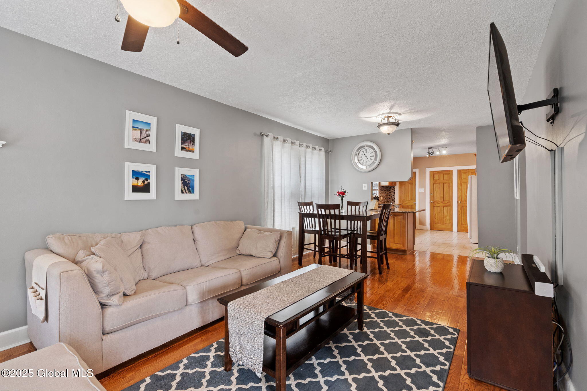 54 Holmes Court, Albany, New York image 12