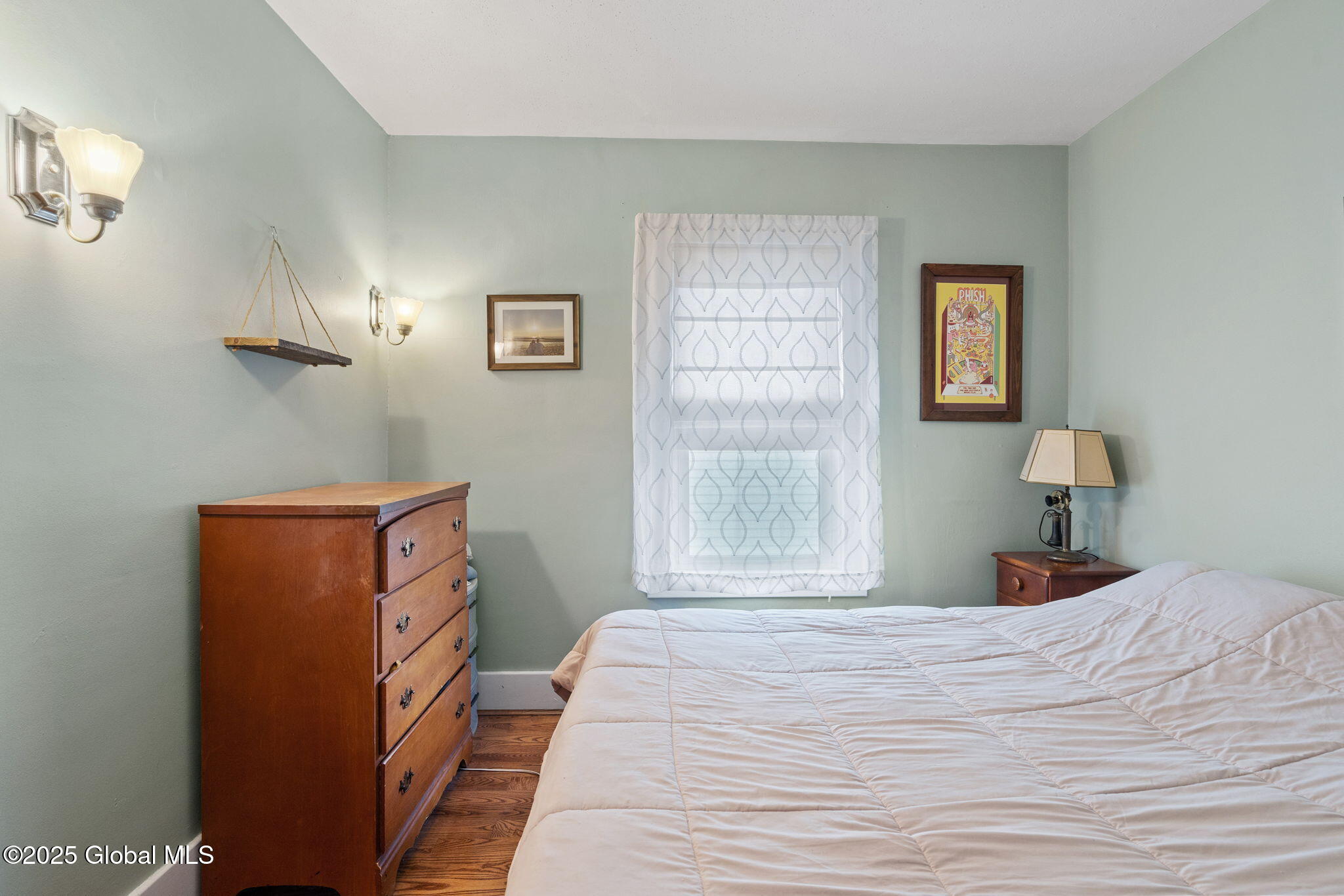 54 Holmes Court, Albany, New York image 24
