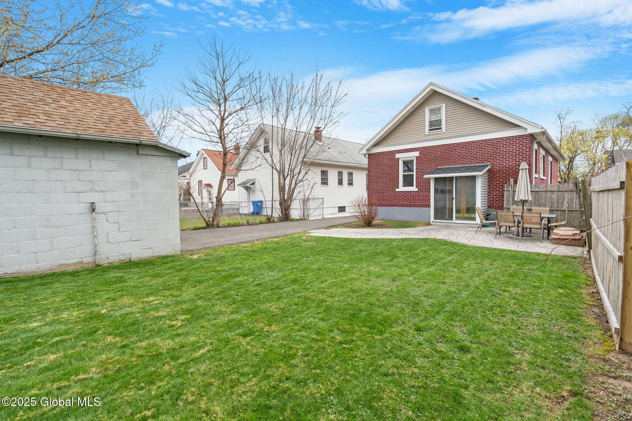 54 Holmes Court, Albany, New York image 36