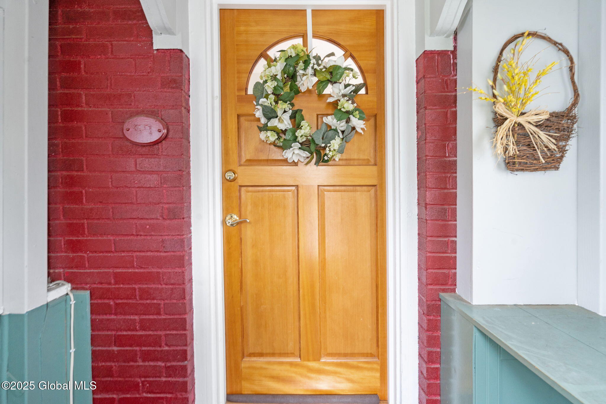 54 Holmes Court, Albany, New York image 10