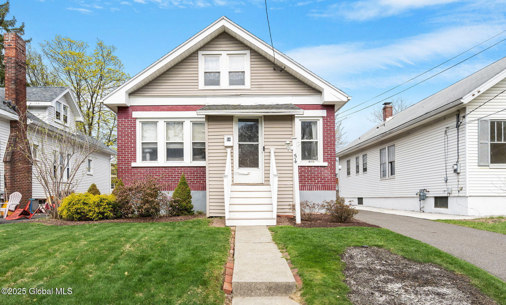54 Holmes Court, Albany, New York image 6