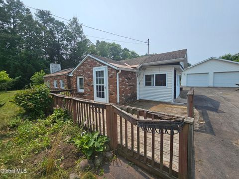 19 Feld Avenue Glens Falls NY 12804