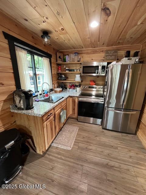 15-17 Pine Road, Lake Luzerne, New York image 19