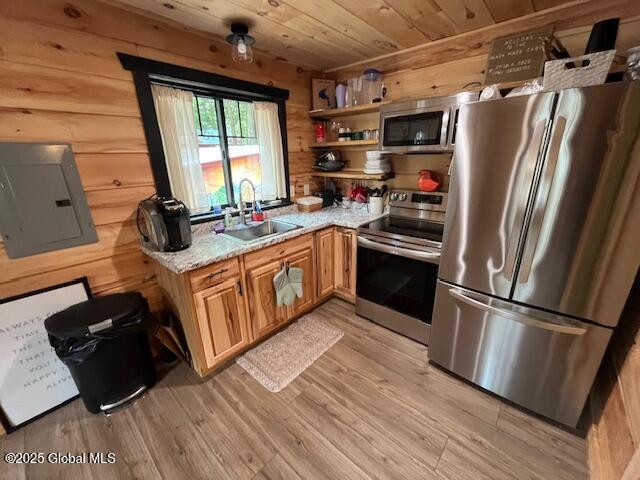 15-17 Pine Road, Lake Luzerne, New York image 20