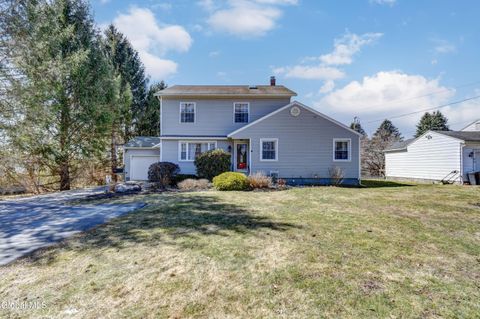 Homes For Sale - 39 Julia Street<br/> Montgomery County, Amsterdam, NY 12010