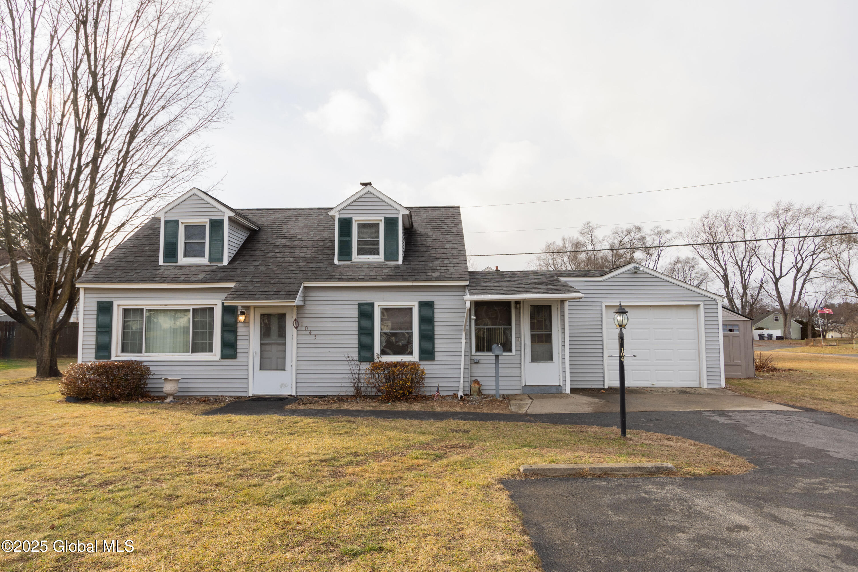 1043 Inner Drive, Schenectady, New York image 2