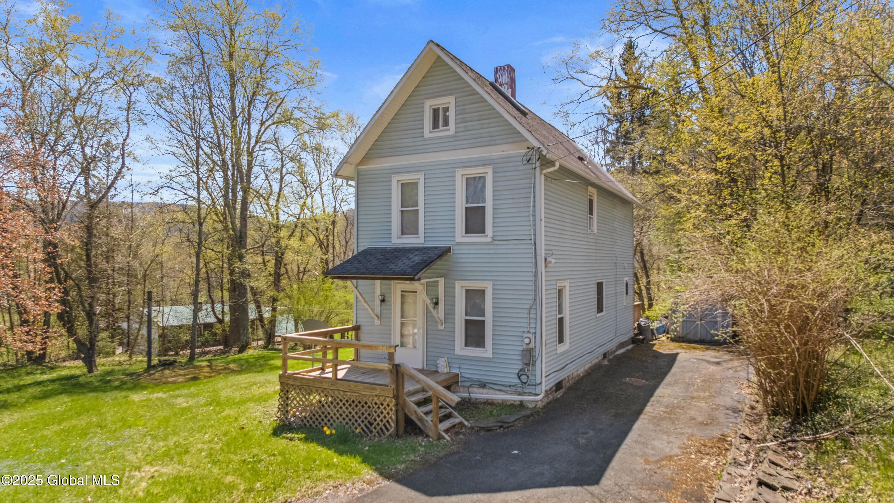 211 Old Prospect Avenue, Walton, New York image 8
