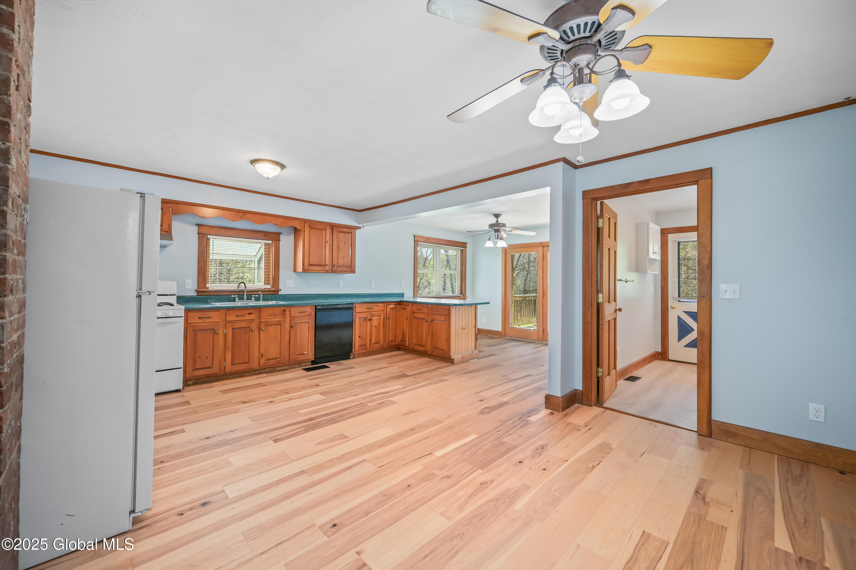 211 Old Prospect Avenue, Walton, New York image 33