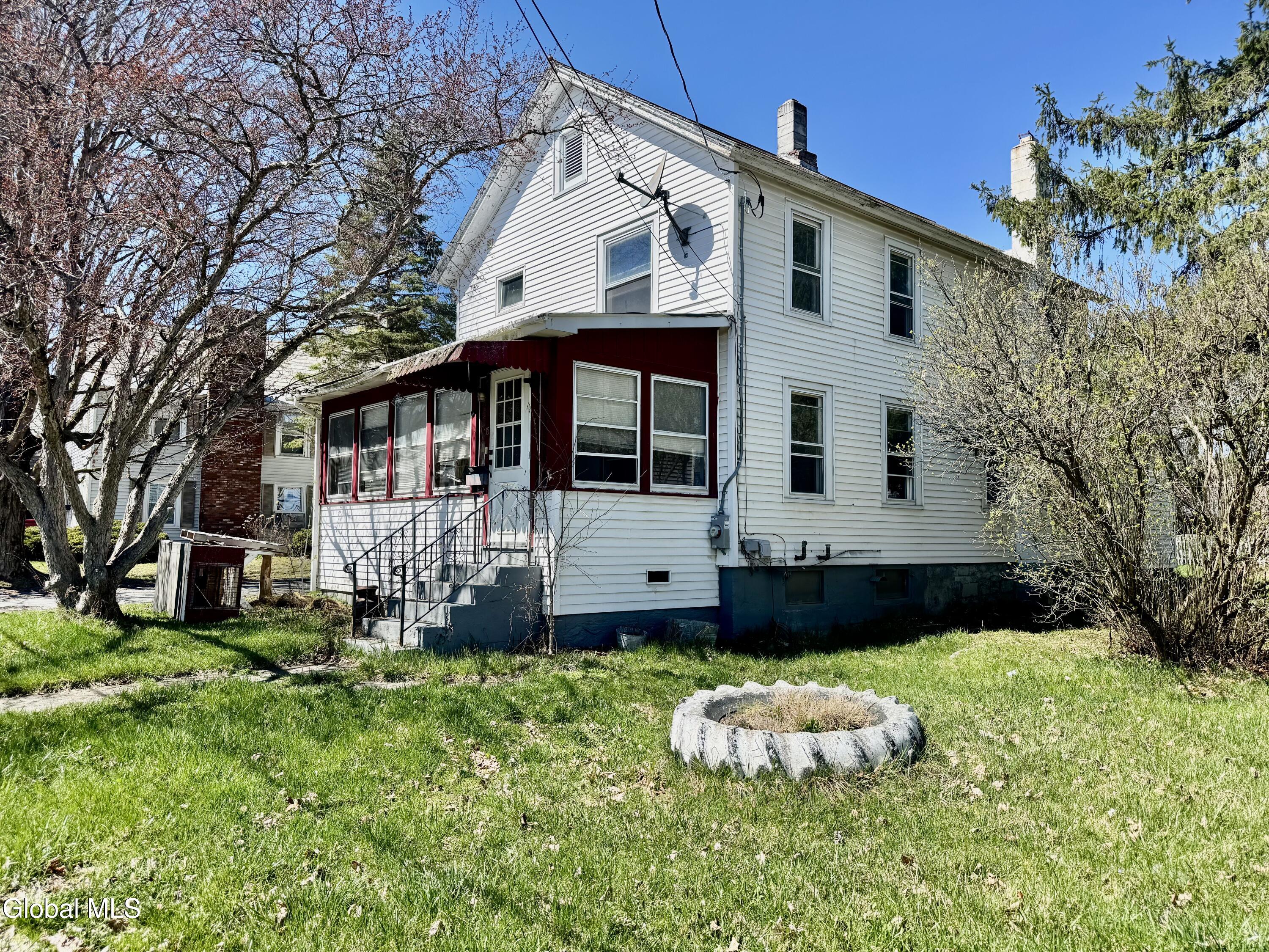 15 Adams Street
