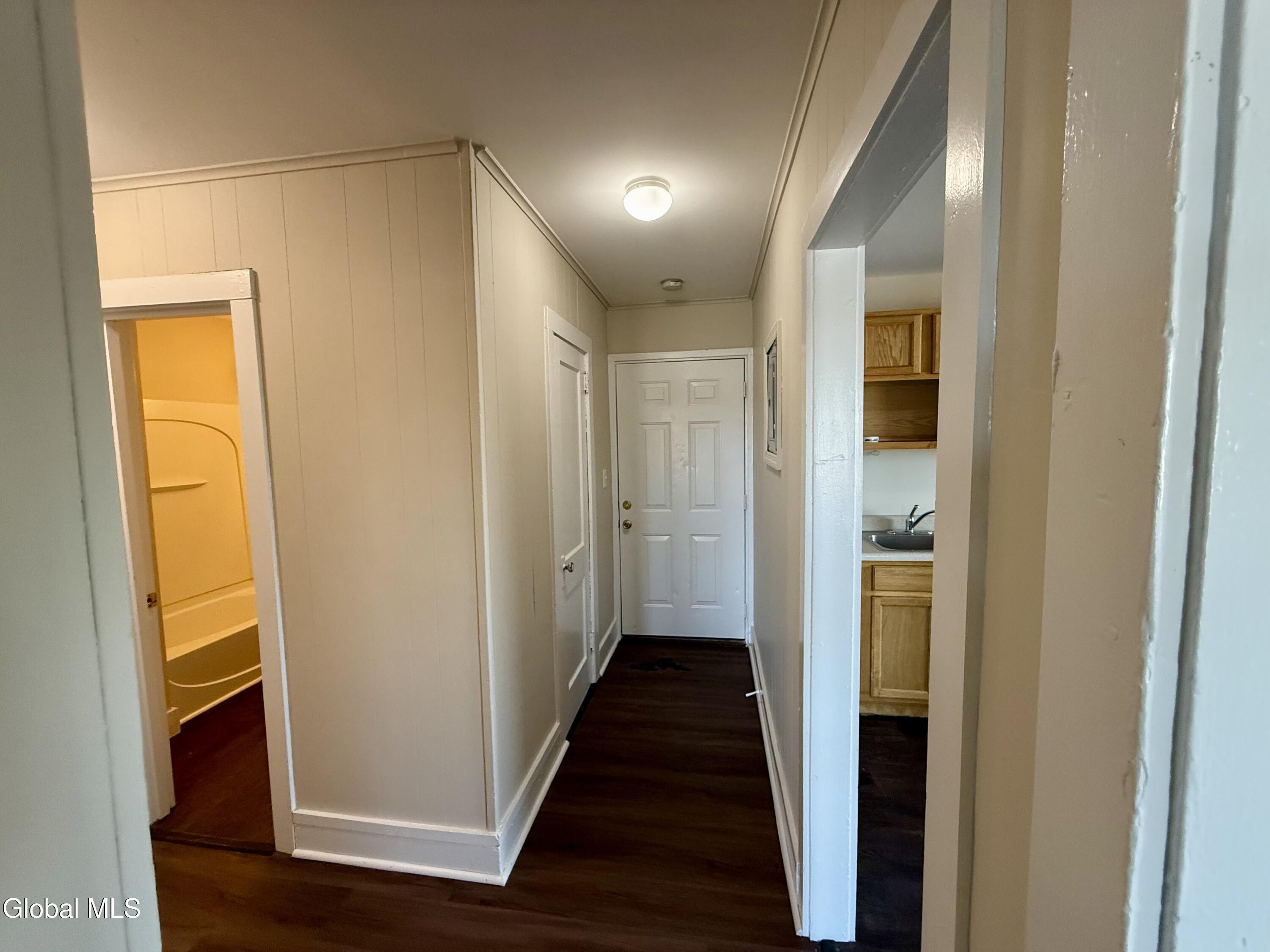 Stillwater, New York 12170, United States, 2 Bedrooms Bedrooms, ,1 BathroomBathrooms,Residential,Active,255109