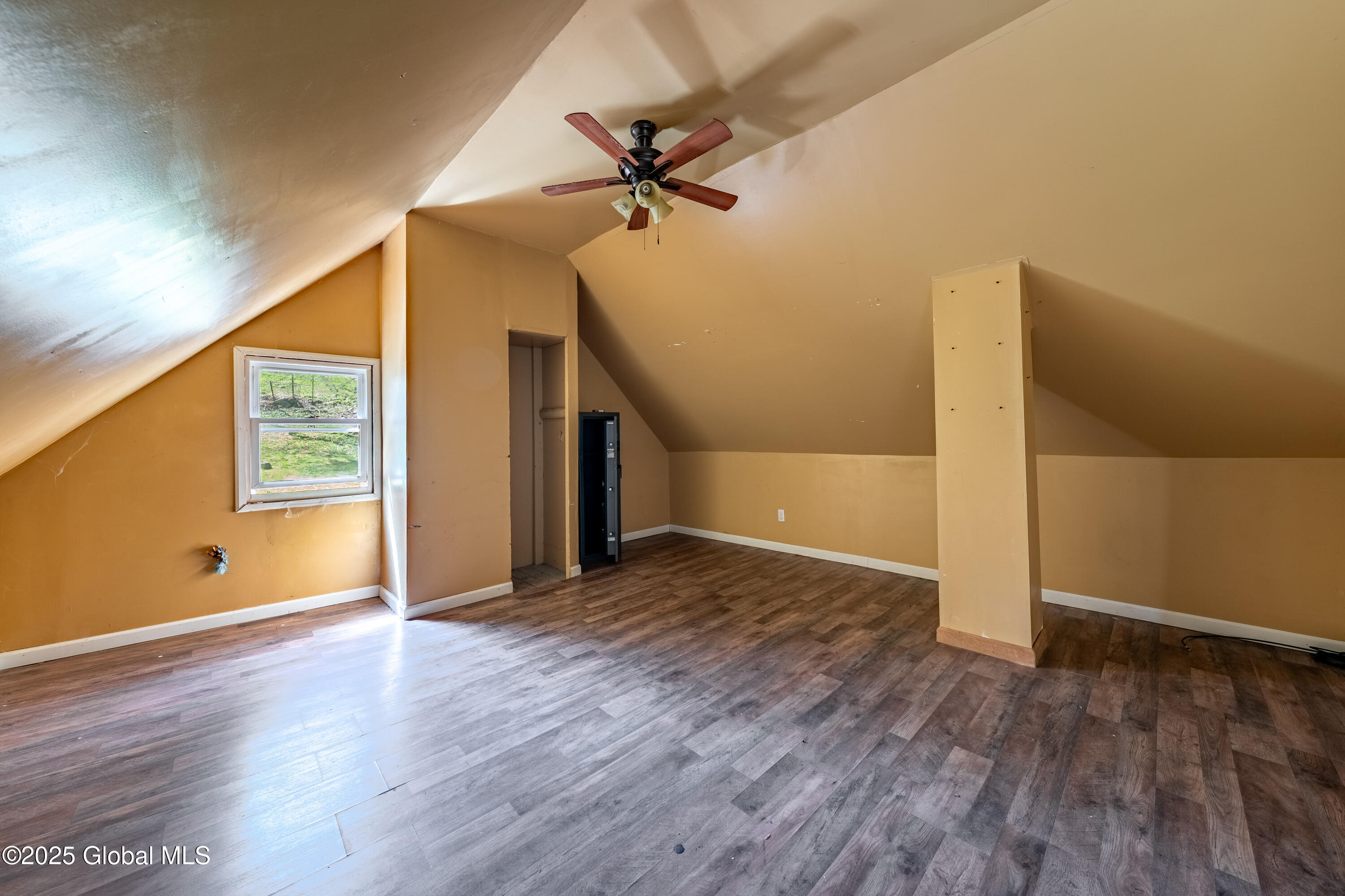 67 3rd Street, Gloversville, New York image 13
