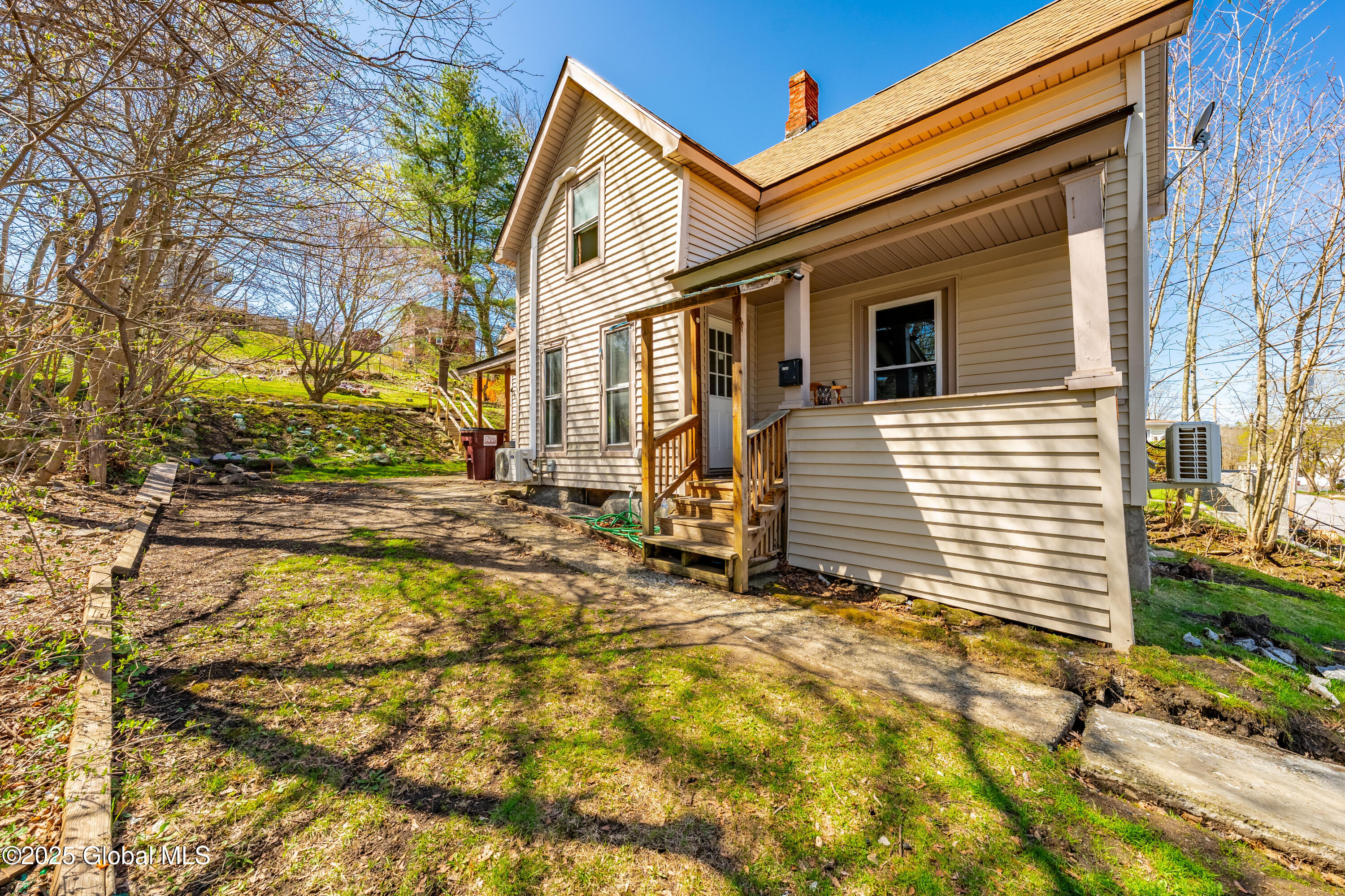 67 3rd Street, Gloversville, New York image 1